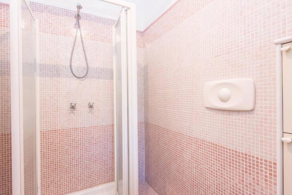 Vatican Large Comfortable Apartment