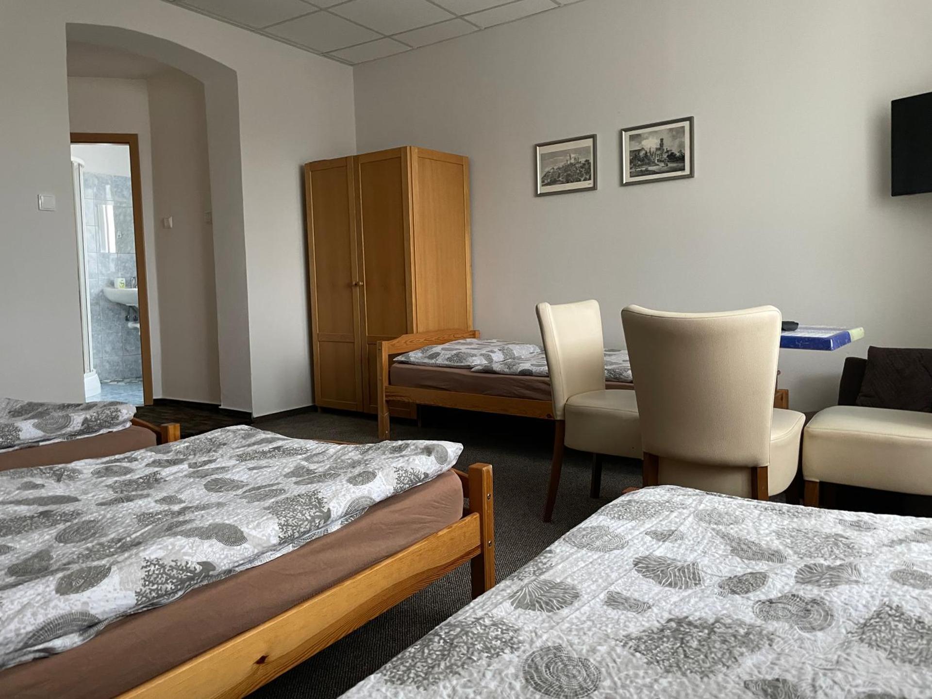 Quadruple Room with Private Bathroom