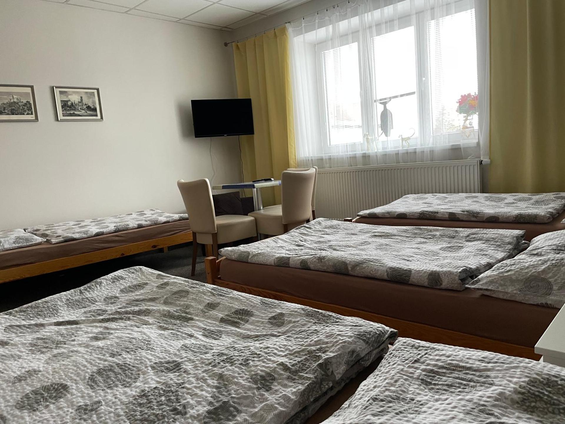 Quadruple Room with Private Bathroom