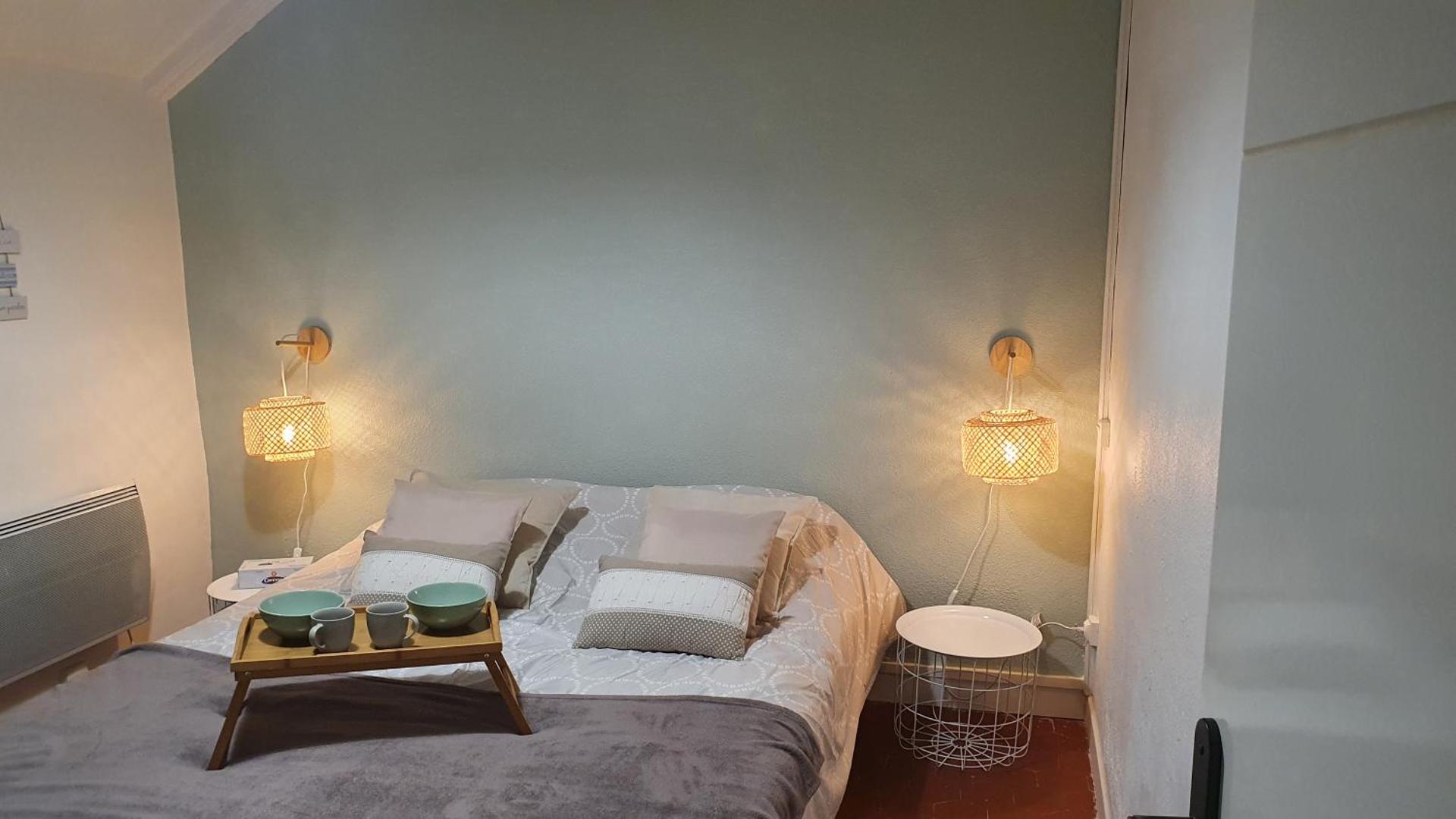 T2 COSY AU CALME,ENTREE AUTONOME,CENTRE HISTORIQUE