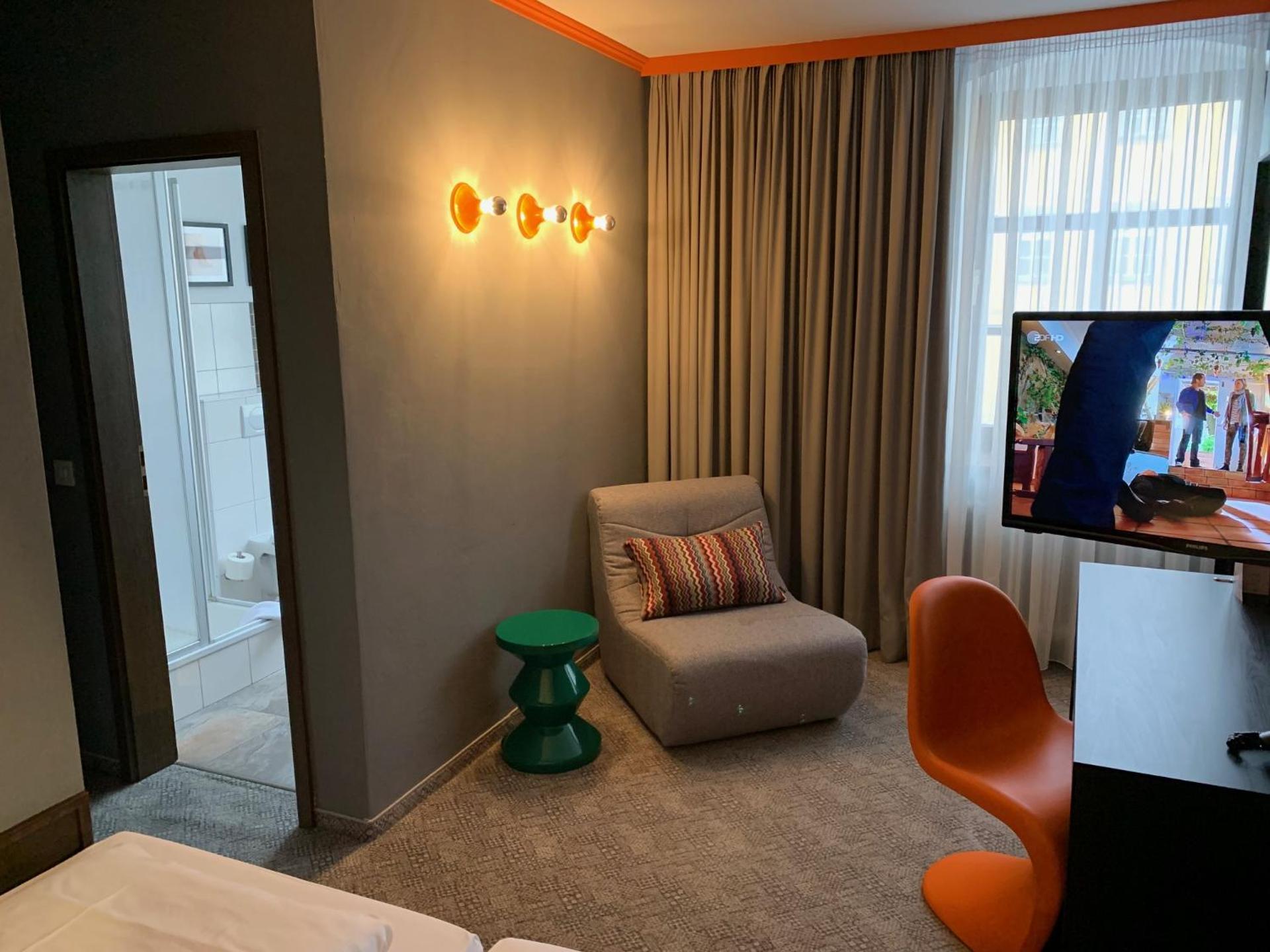 Photo of the whole room