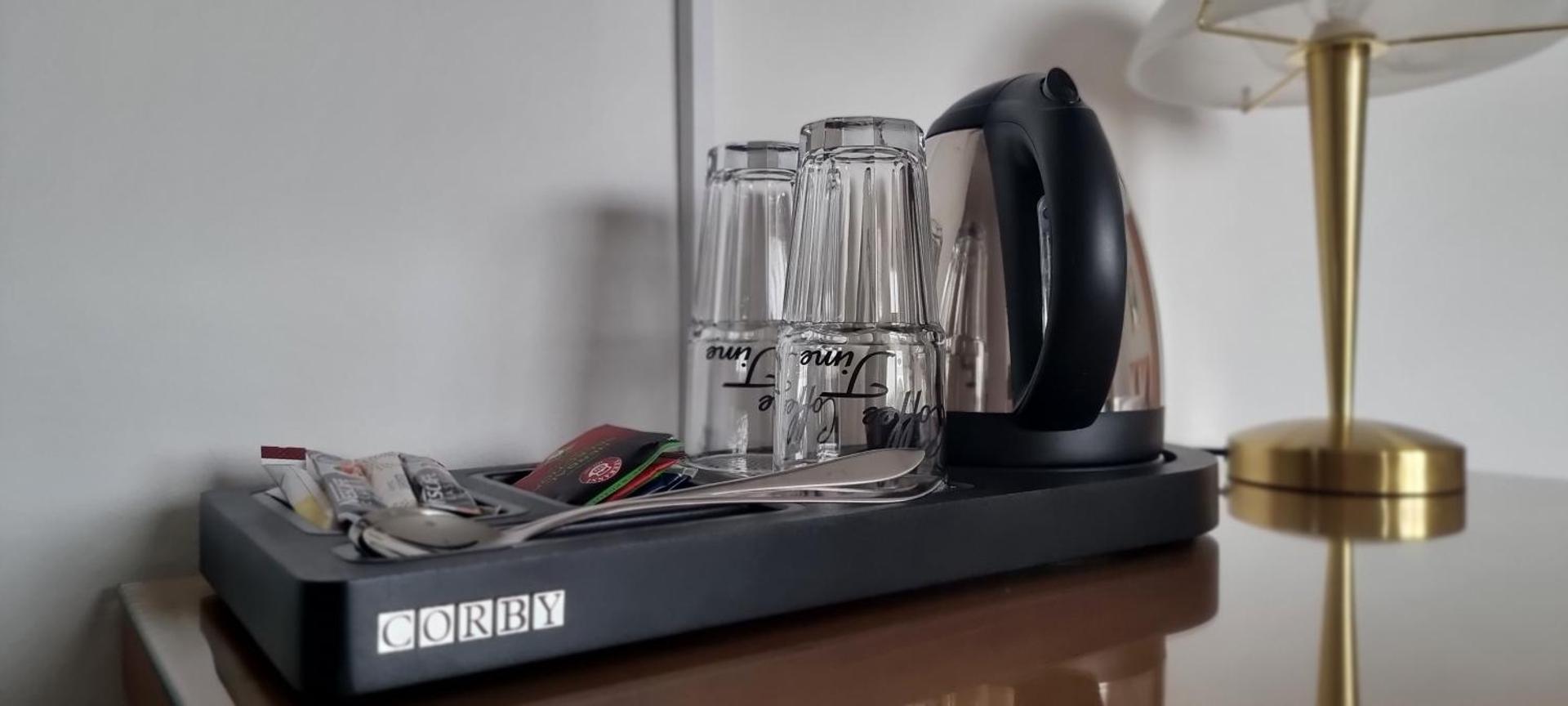 Coffee/tea facilities