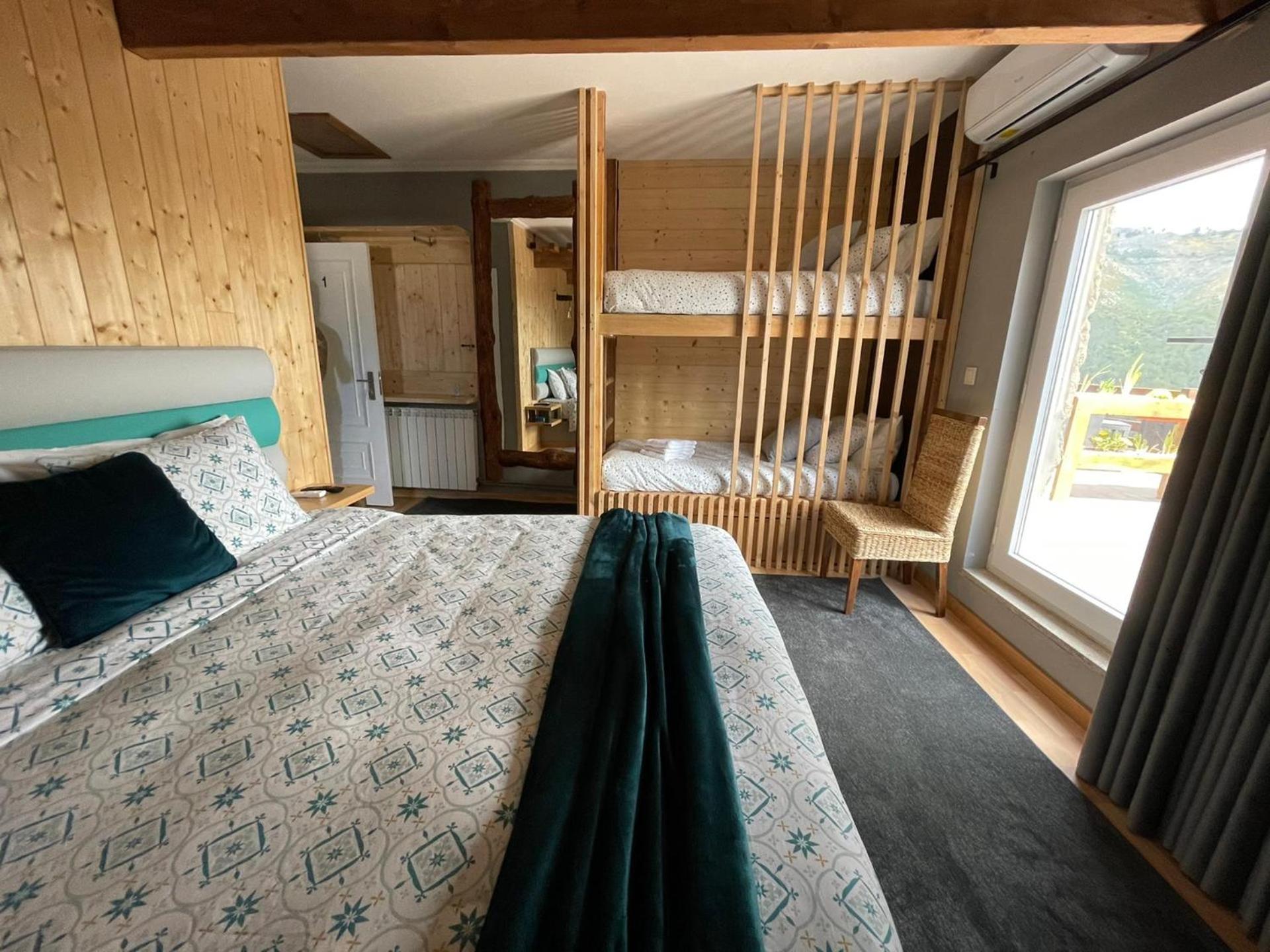 Deluxe Double Room (2 Adults + 1 Child)