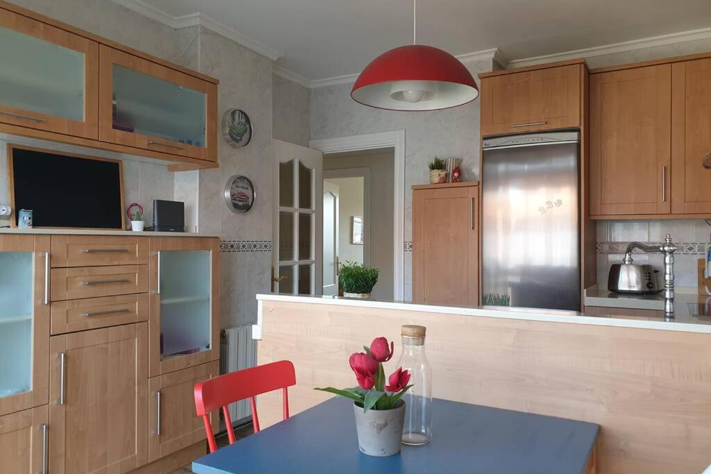 SUPERBRIGHT APARTMENT close to BEACHES & METRO