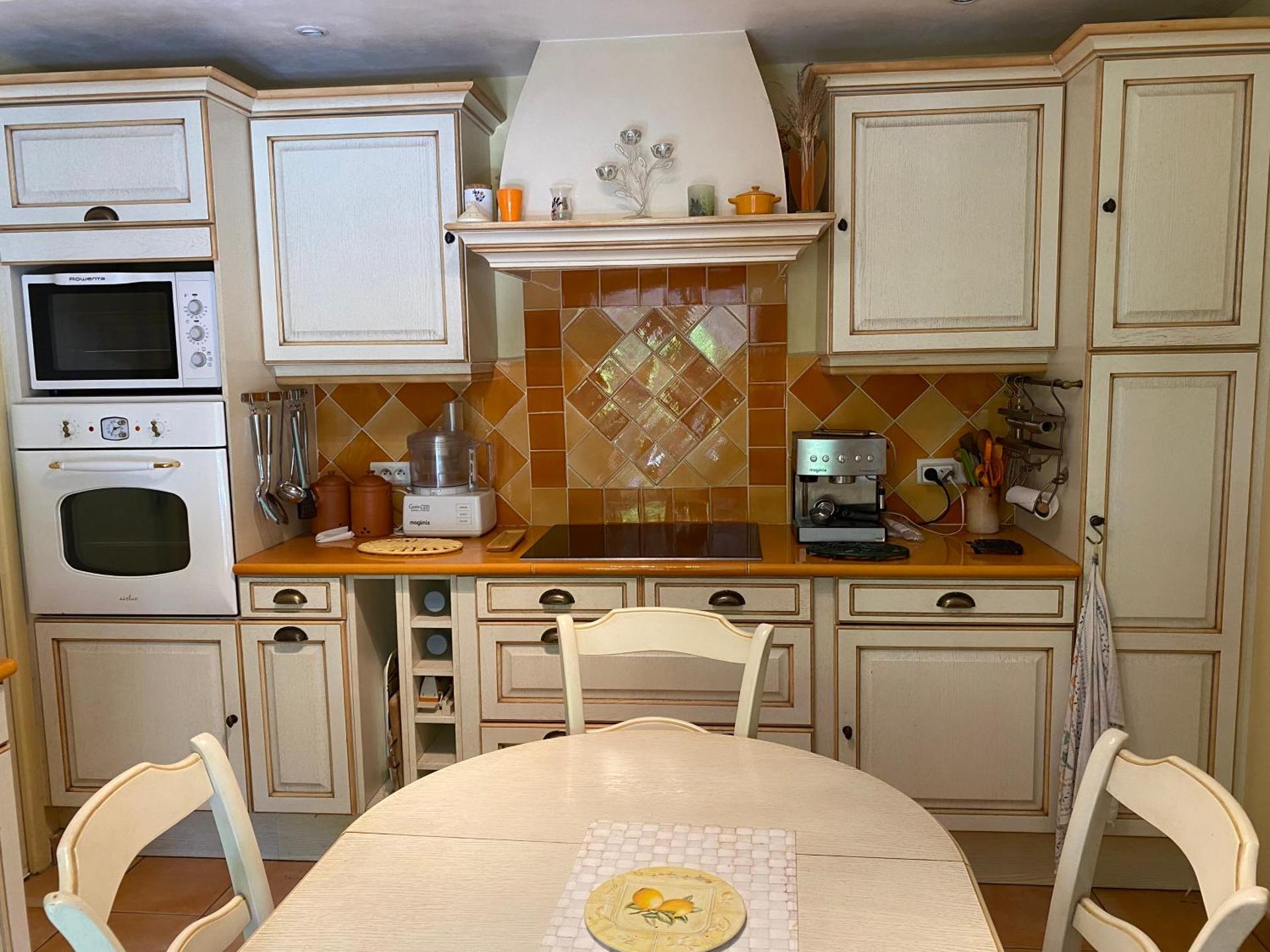 Maison provençale en campagne à Eguilles