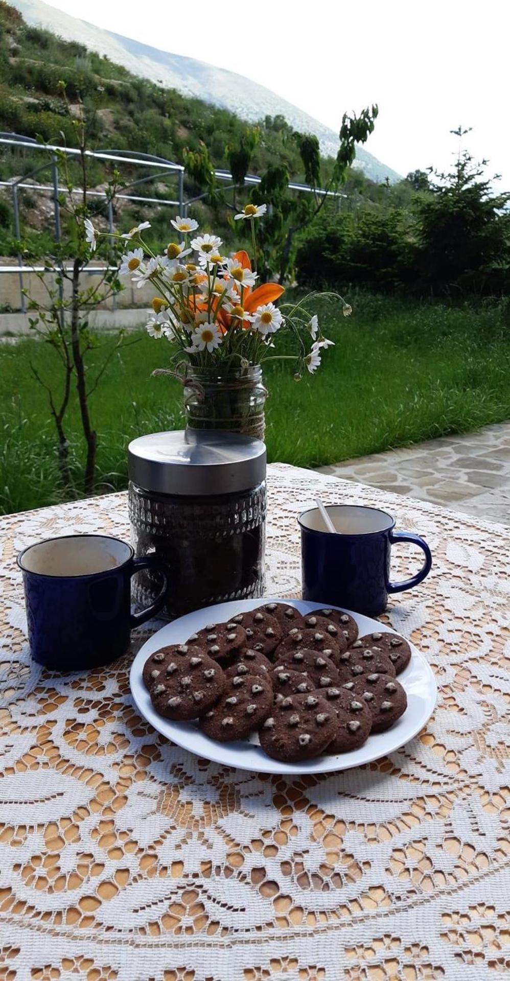 Bujtina Hadër Xhebro