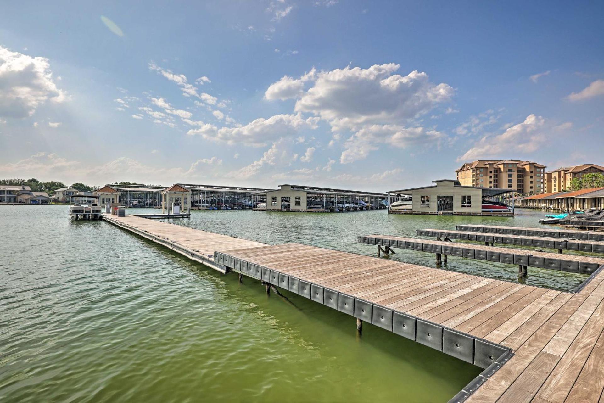 Modern Townhome with Patio, Next Door to Resort