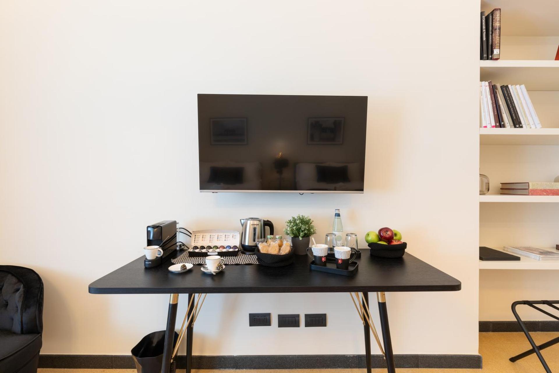 Foresteria di Piazza Cavour - Luxury Suites & Guest House