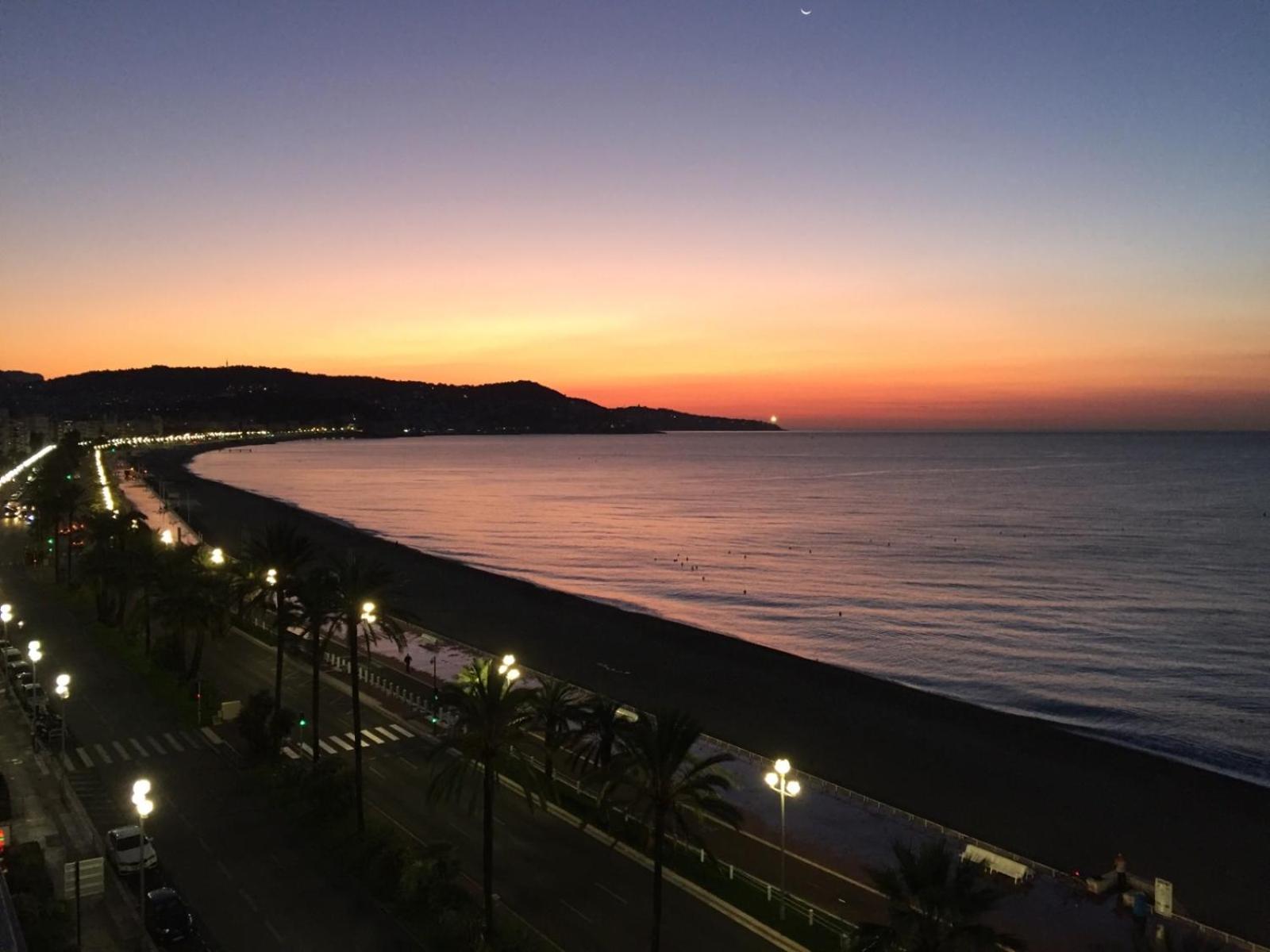 Appartement Front de Mer - Promenade des Anglais