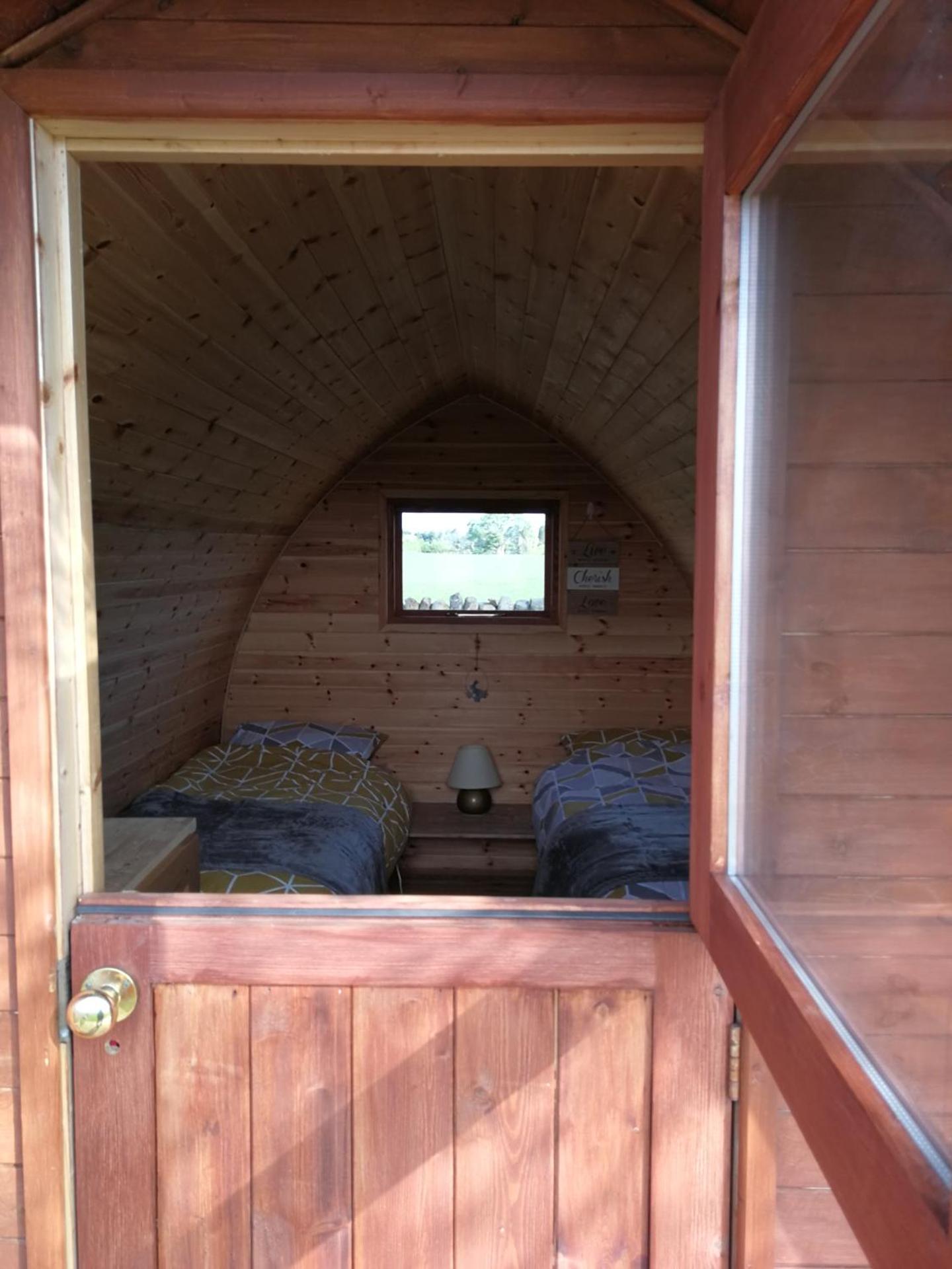 Sunny Mount Glamping Pod