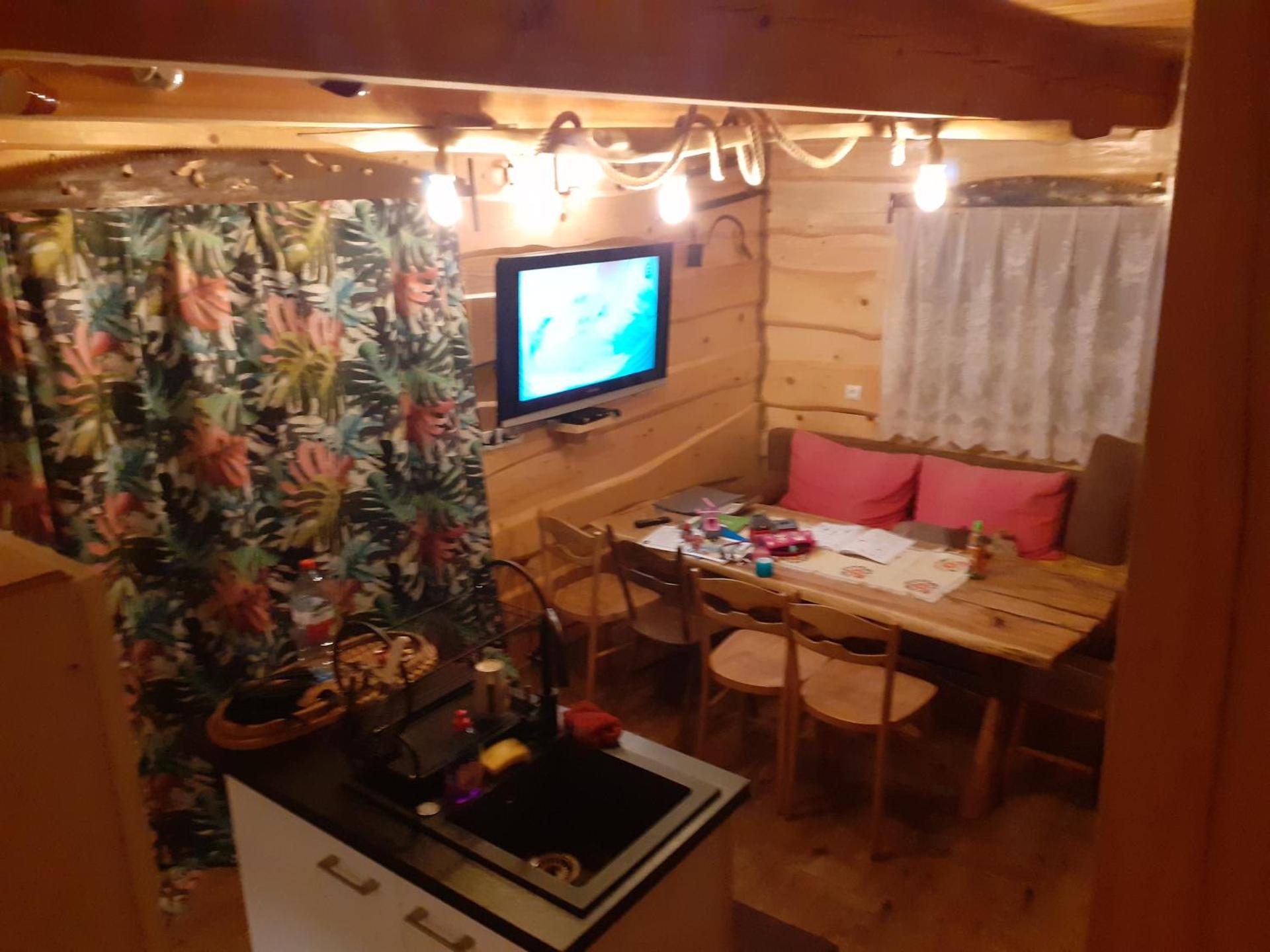 Domek Letniskowy - M & E