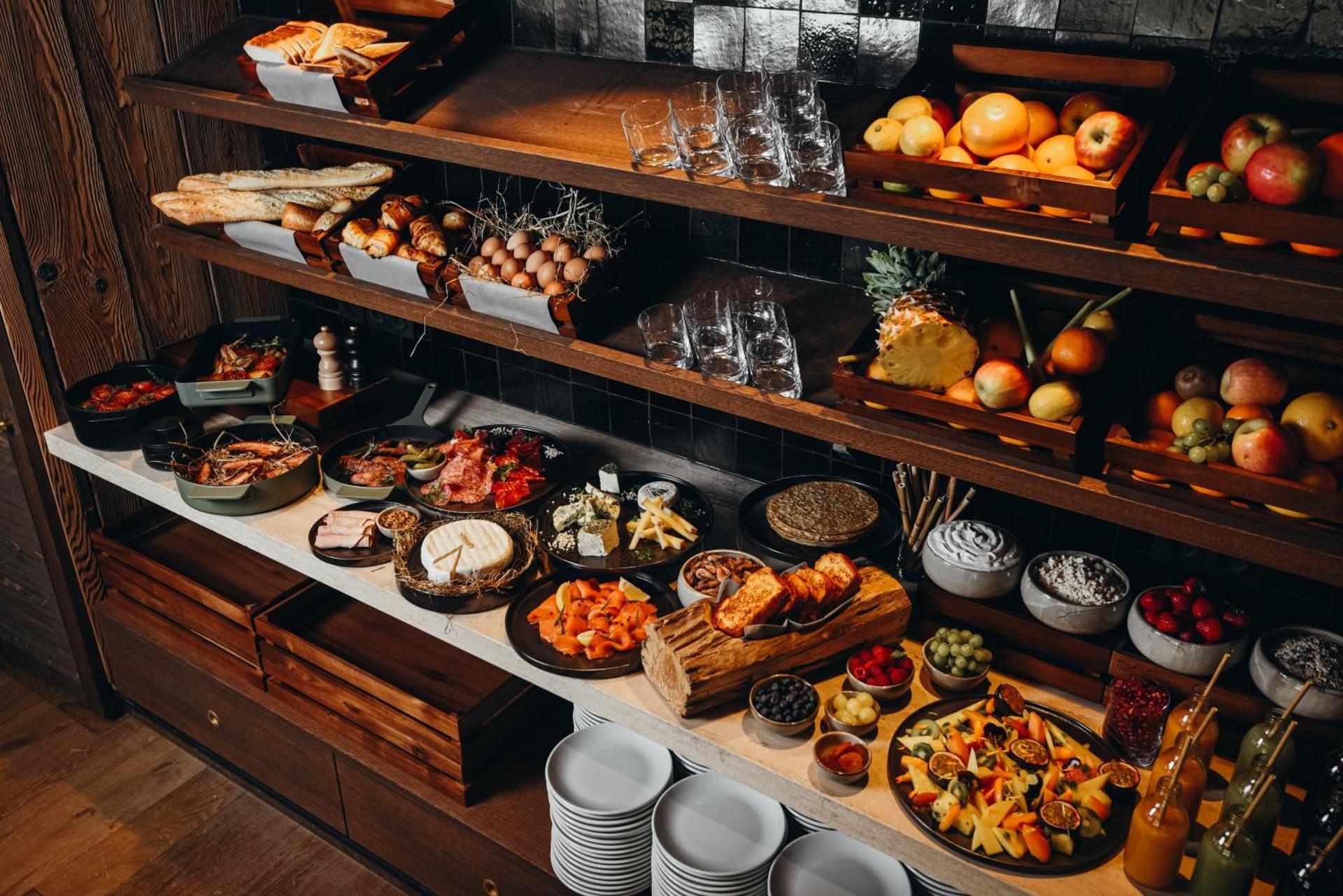 Restaurant/places to eat