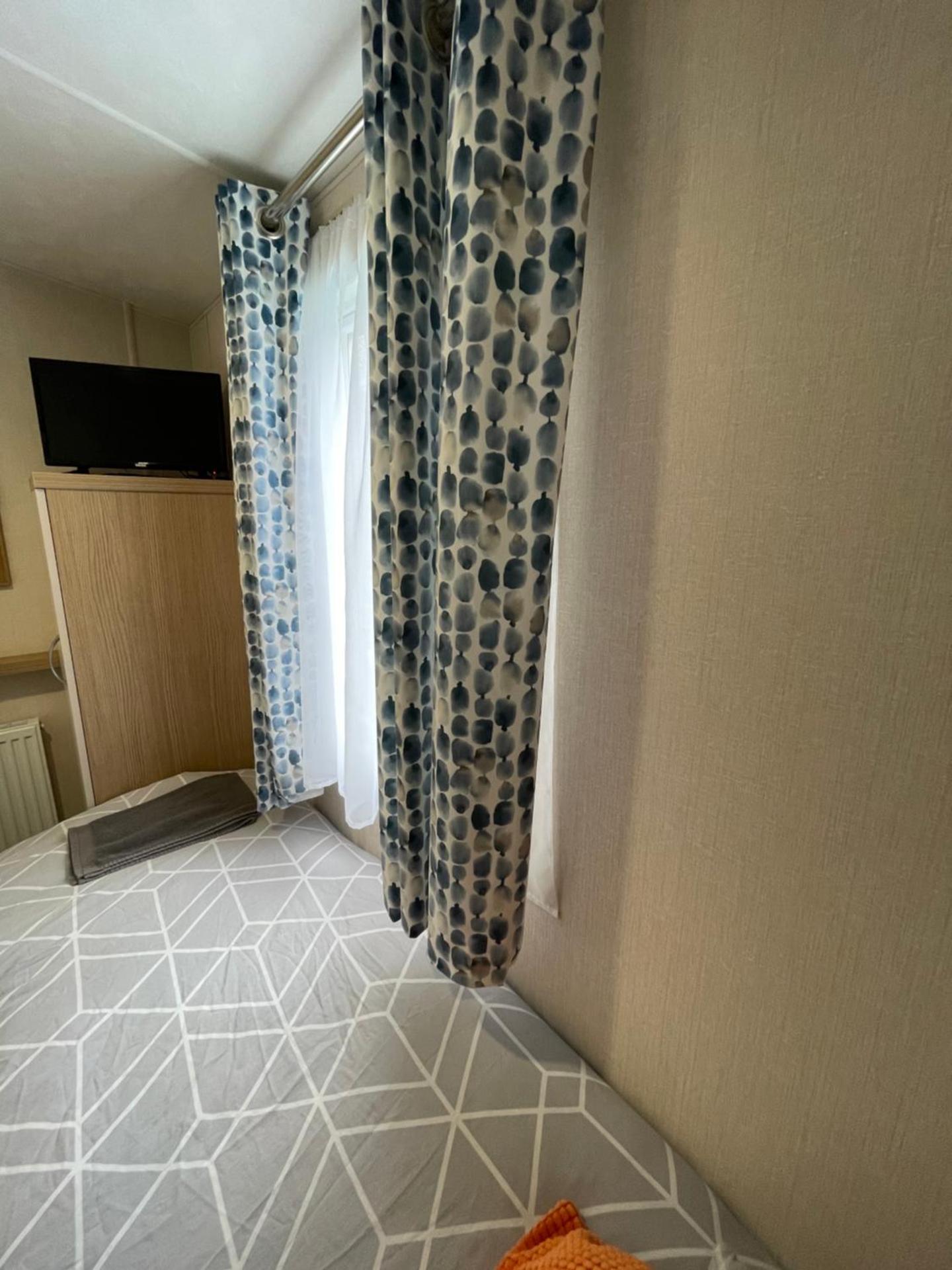 Boggy Creek - lodge with hot tub