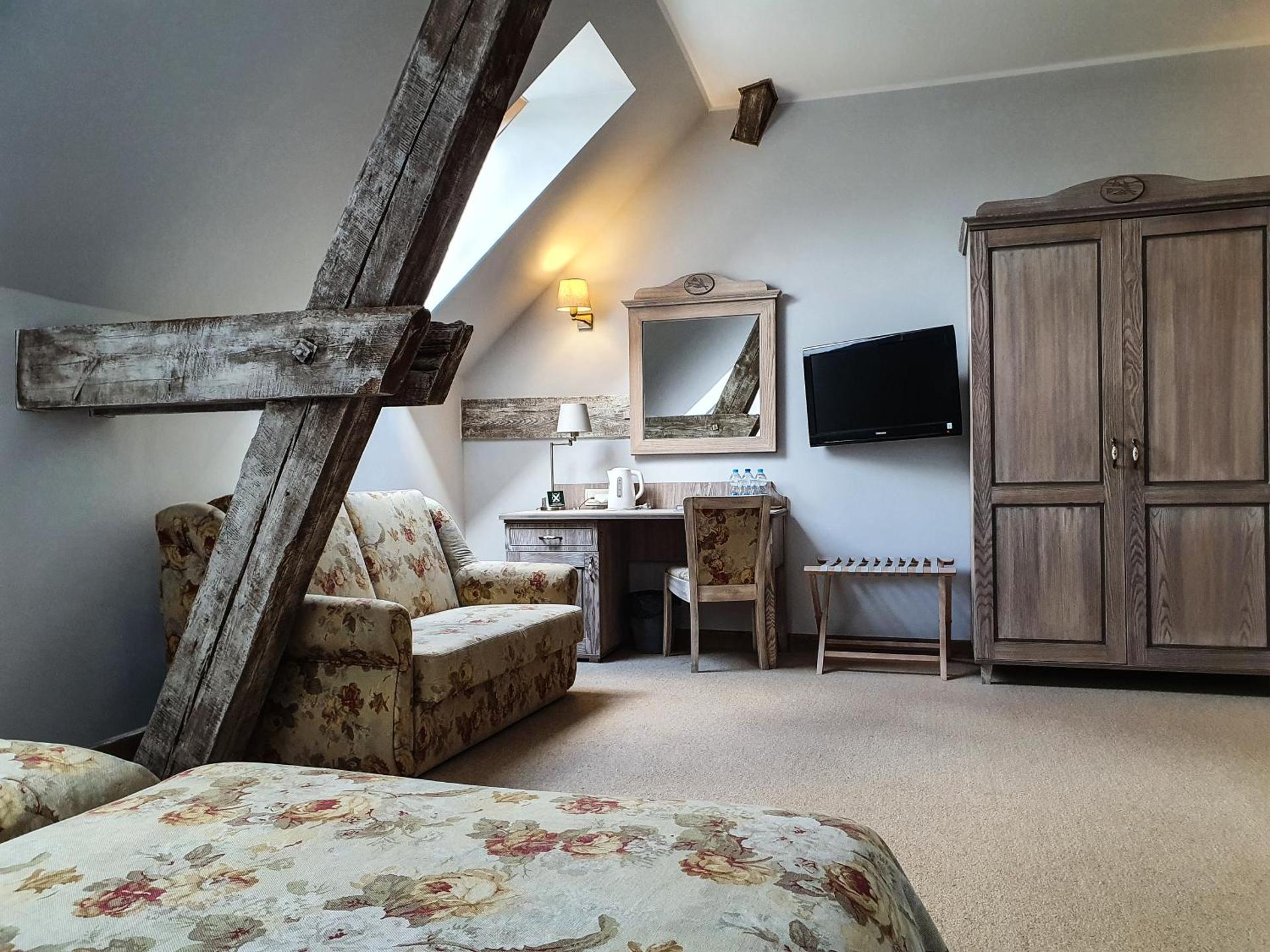 Photo of the whole room