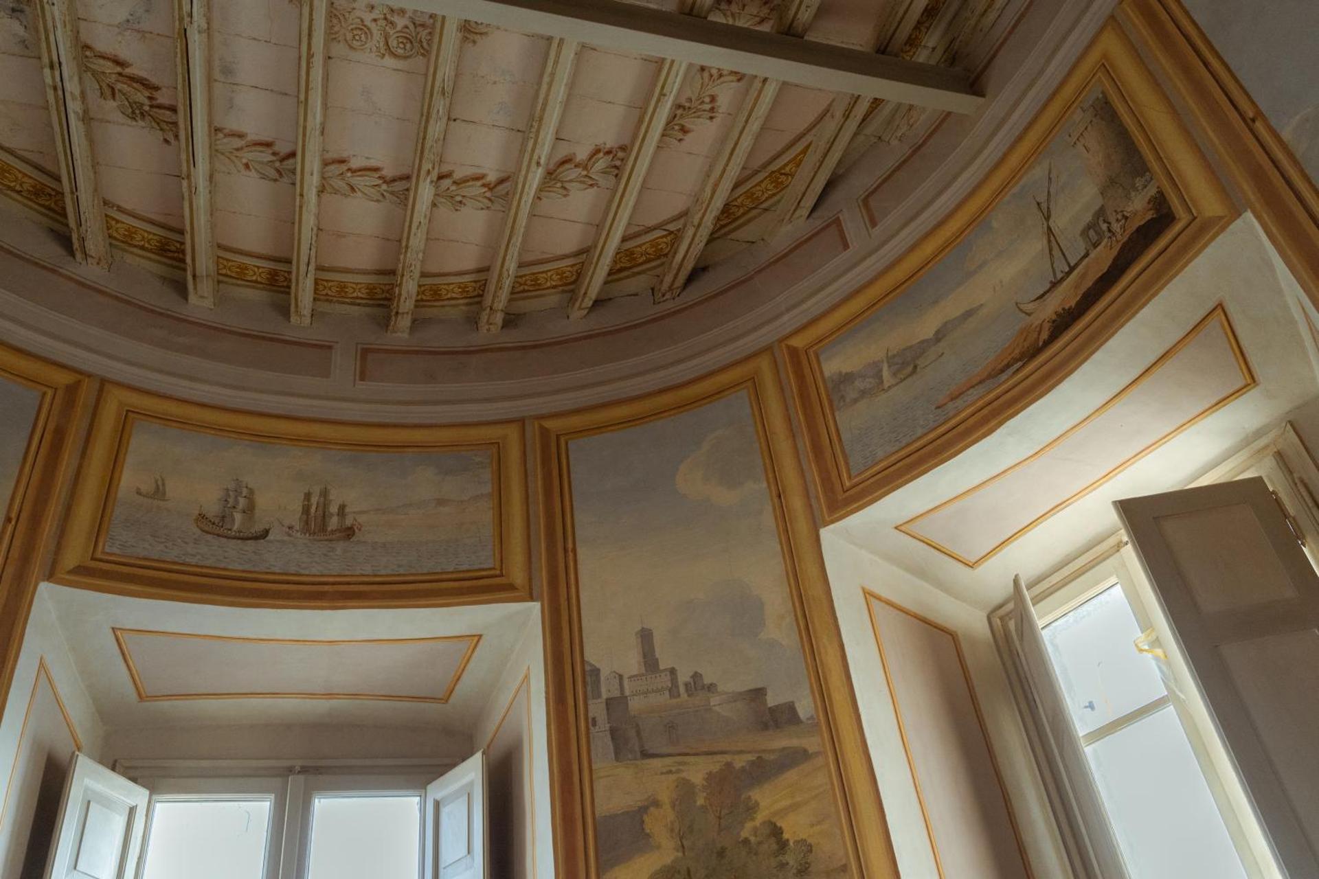 Meeting/conference room