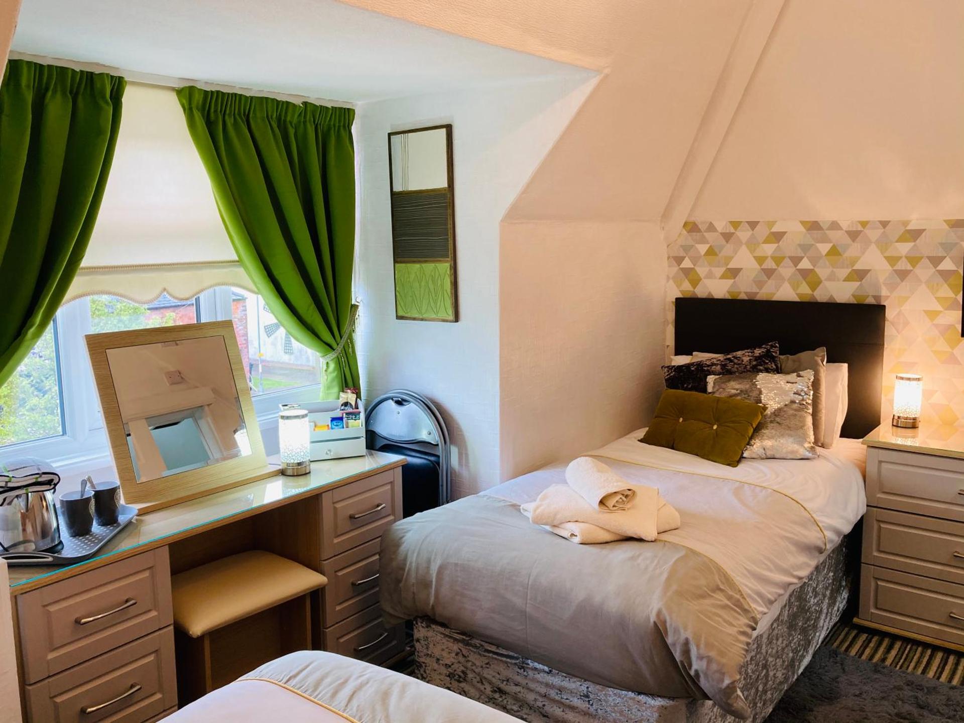 Triple Room - Top Floor