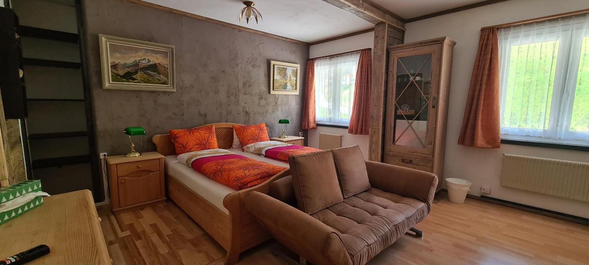 Photo of the whole room