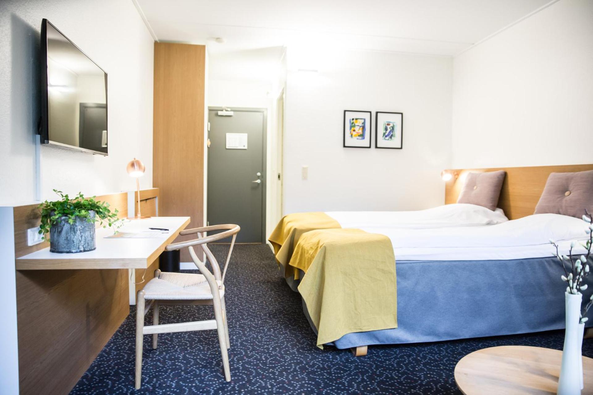 Photo of the whole room