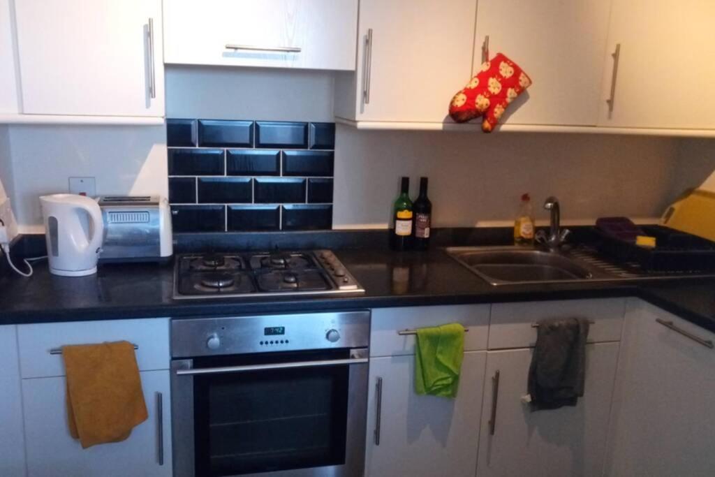 Amazing sea views ,brilliant location Apartment