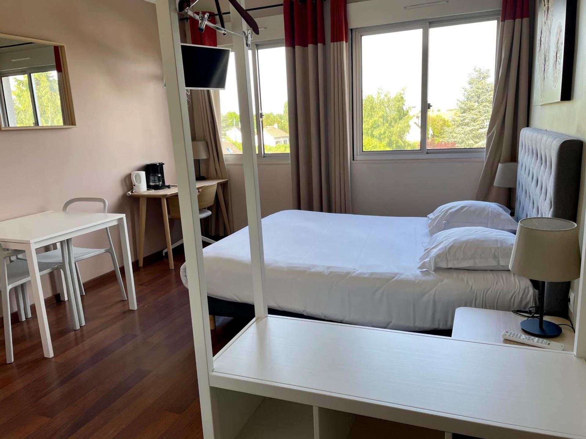 Studio with Double Bed