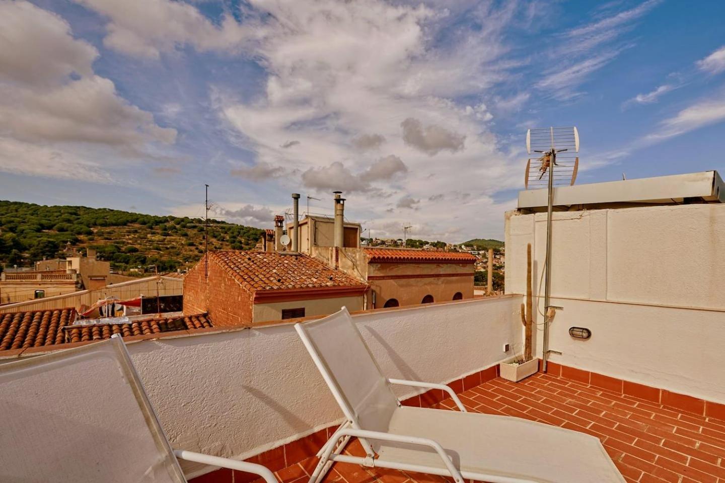 Casa de Pueblo junto Barcelona Centro