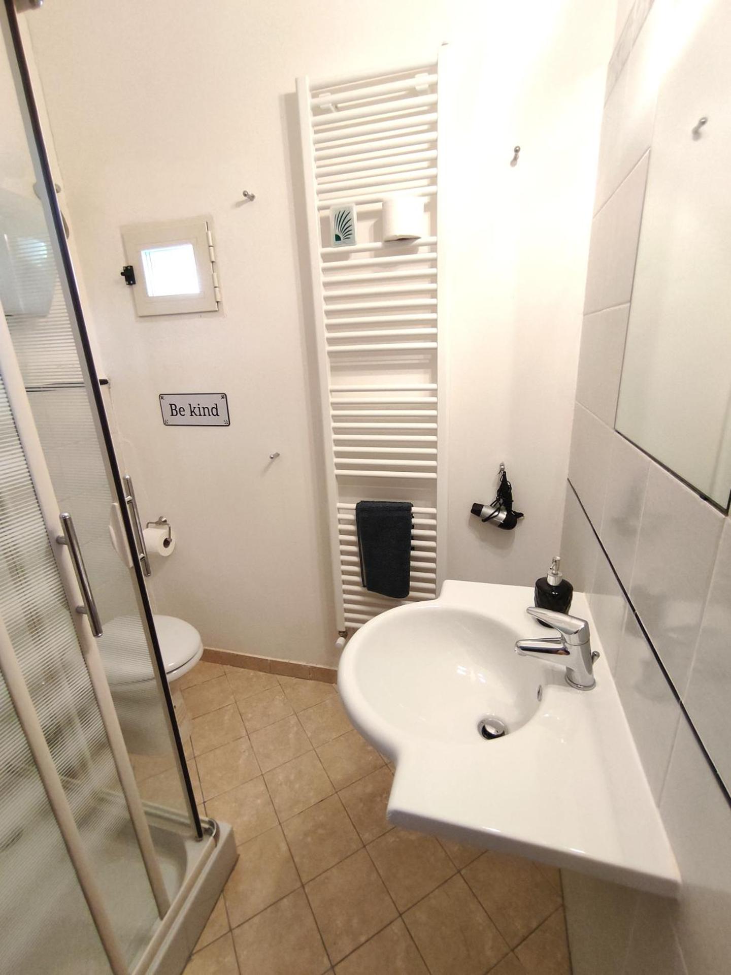 Fonte Degna - Alloggio e Sito Storico