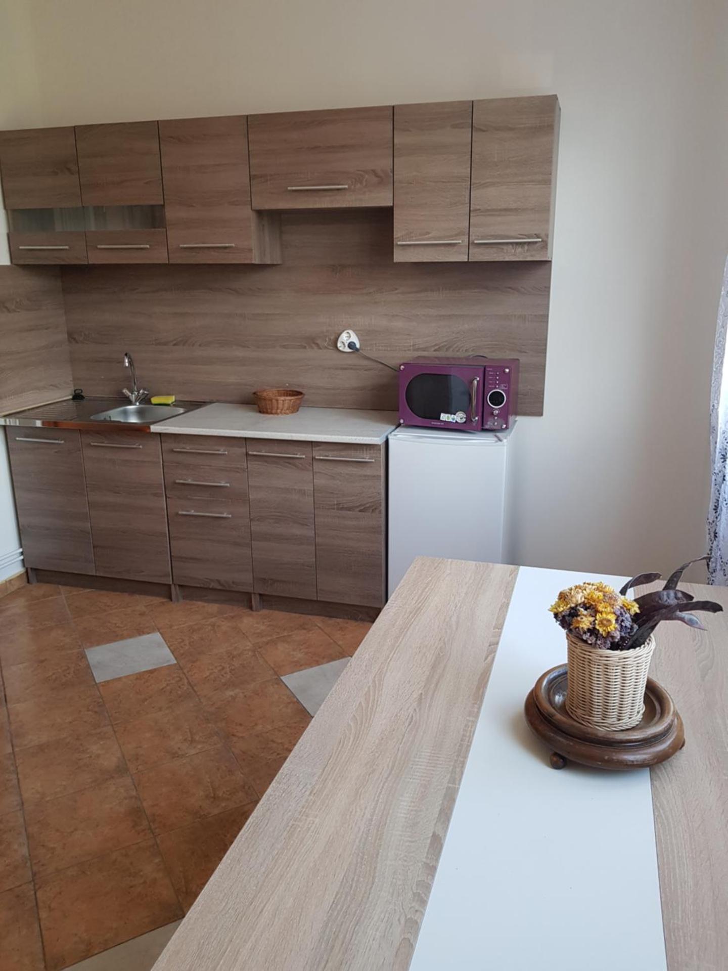 Borostyánkert Étterem & Vendégház