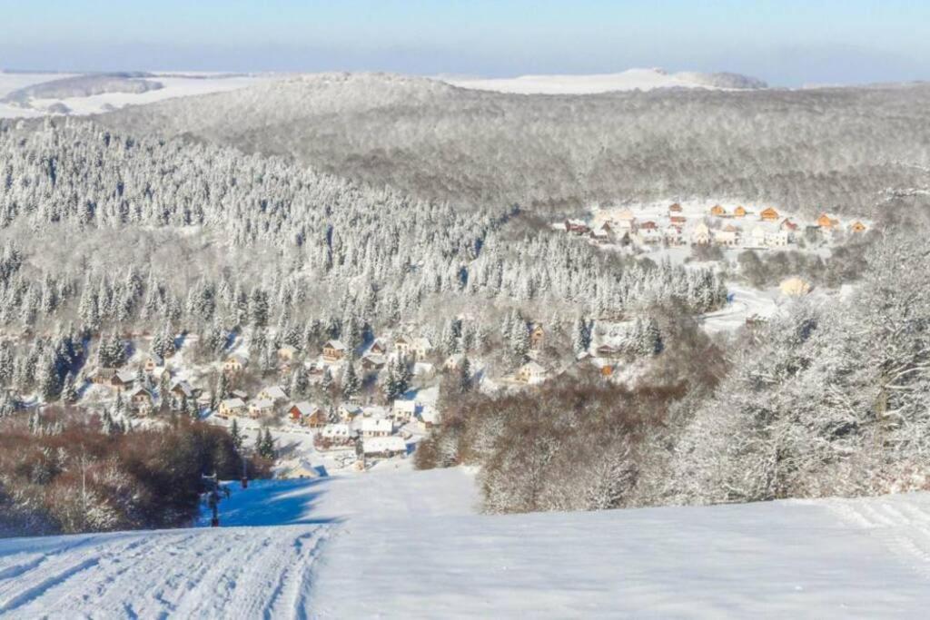 T 2 Dans village vacances 3 *** à Saint Geniez 2 piscines chauffée (43)