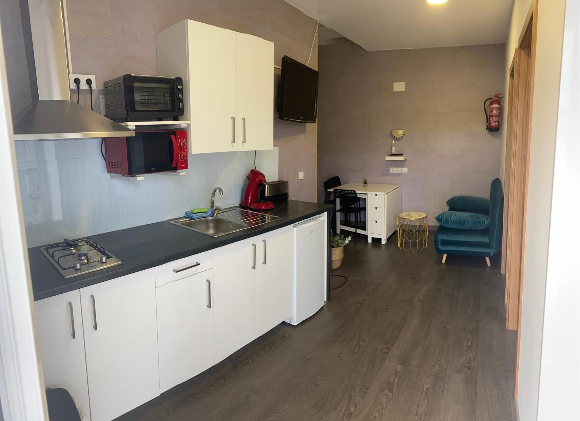 Kitchen or kitchenette