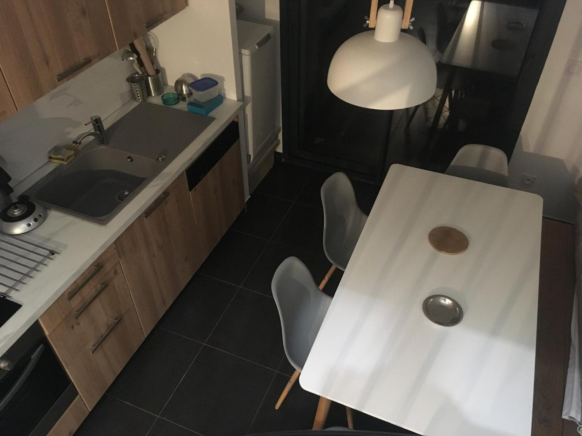 Kitchen or kitchenette