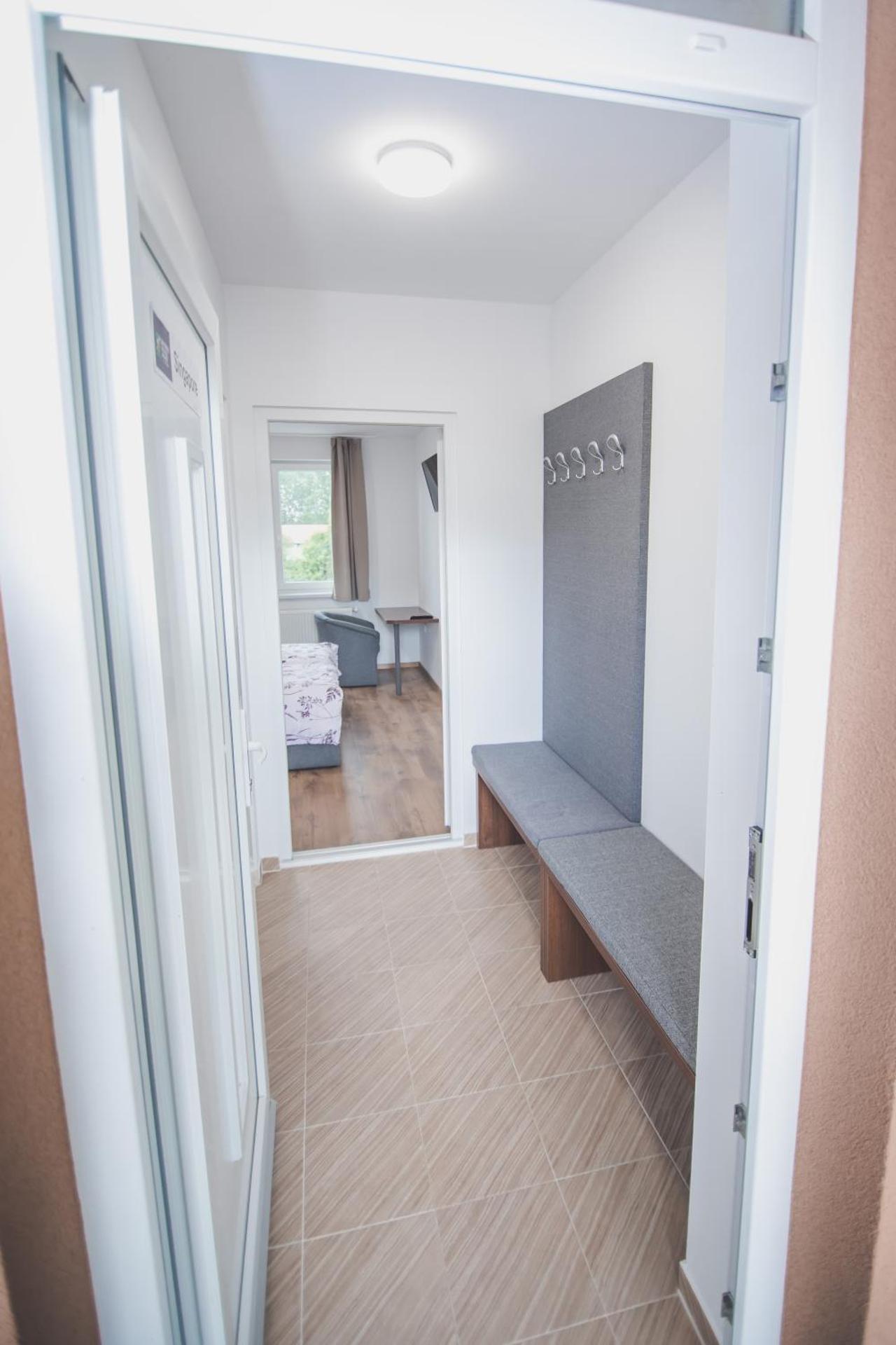 Tenisz Panzió - Baja