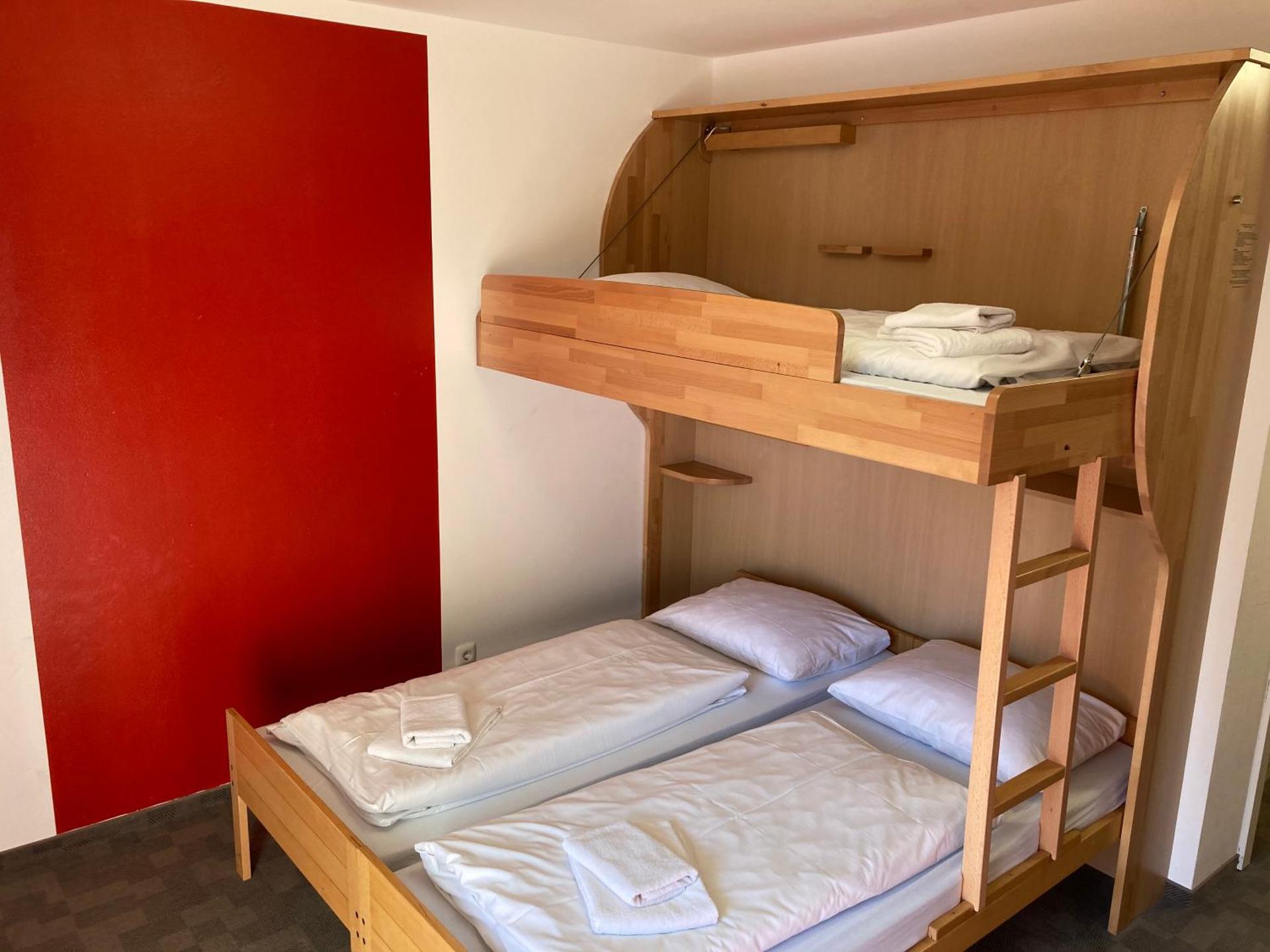 Triple Room with Balcony and Lake View