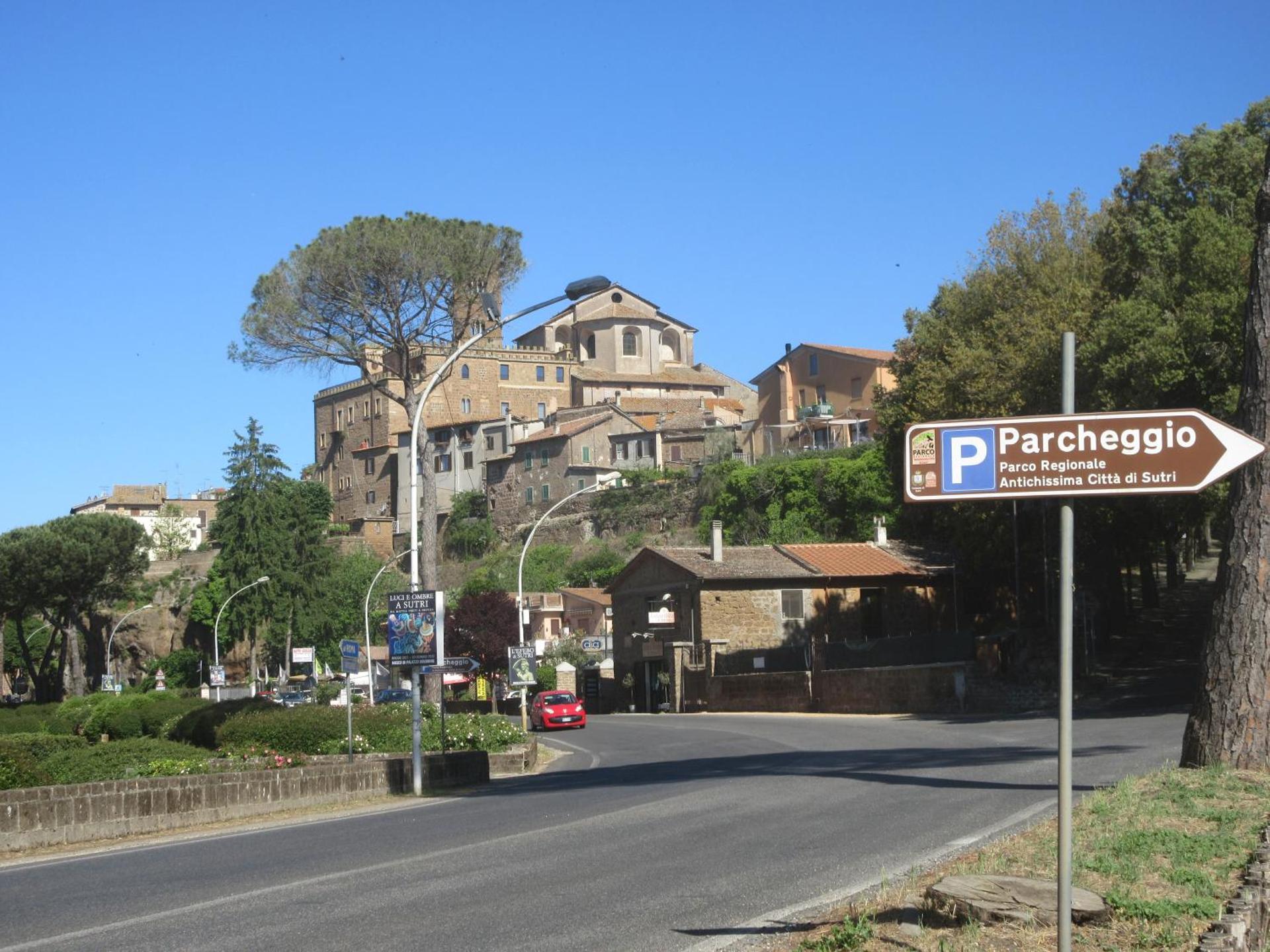 Radici Etrusche Sutri