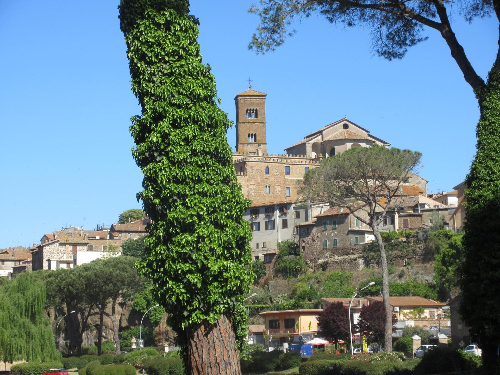 Radici Etrusche Sutri