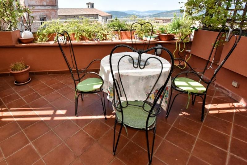 Angolo di Porta Sole