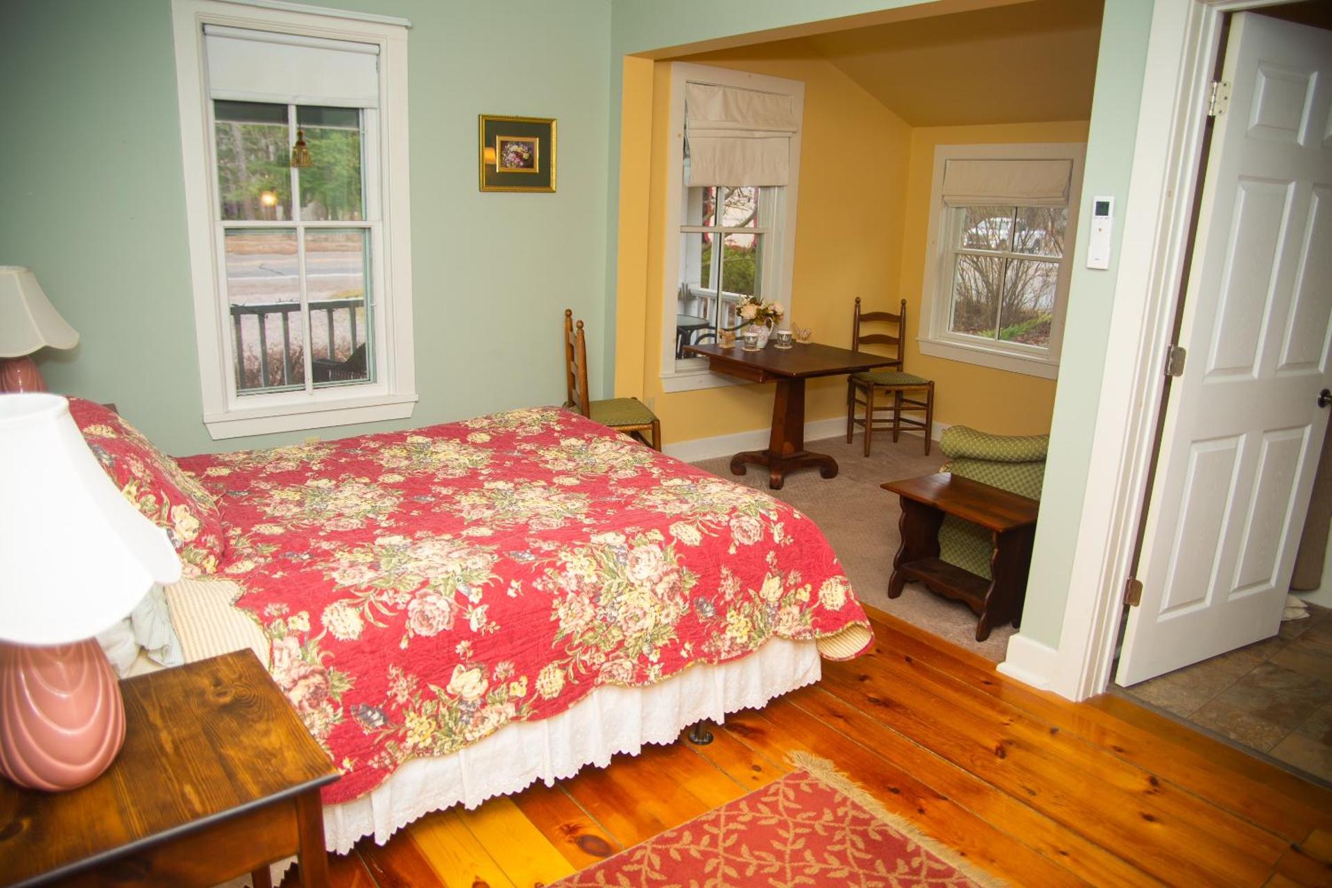 Double Room with Private Bathroom