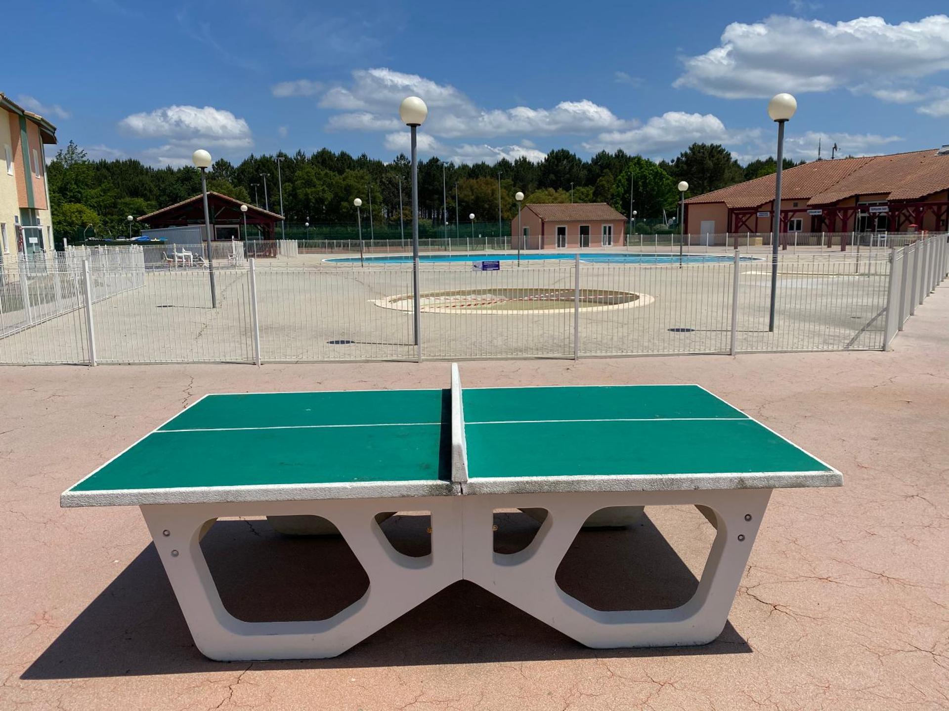 Appart 6 voyageurs Les résidences du lac Soustons plage wifi Piscine proche golf