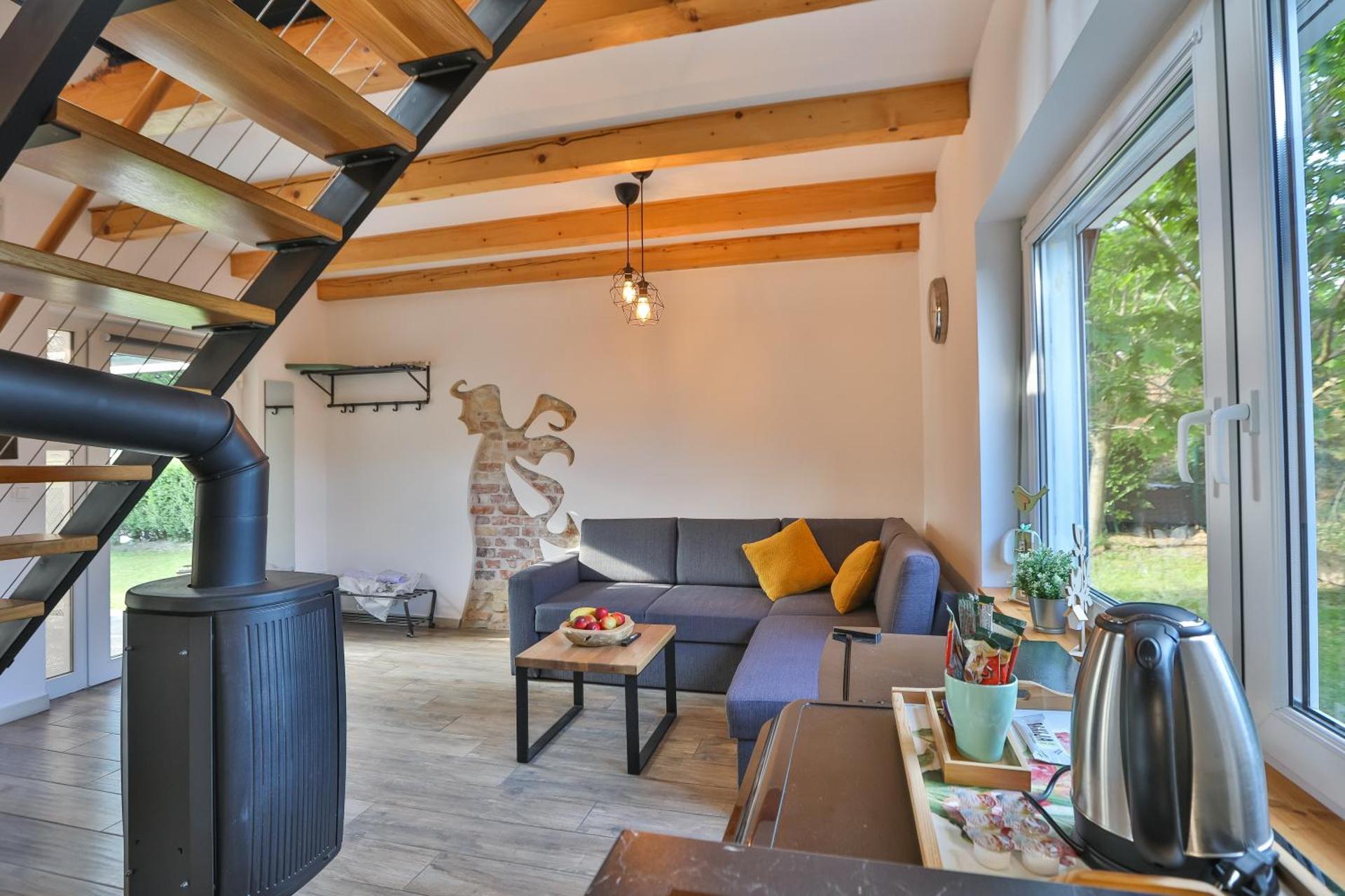 Vila Kosjenka on lake Sabljaci