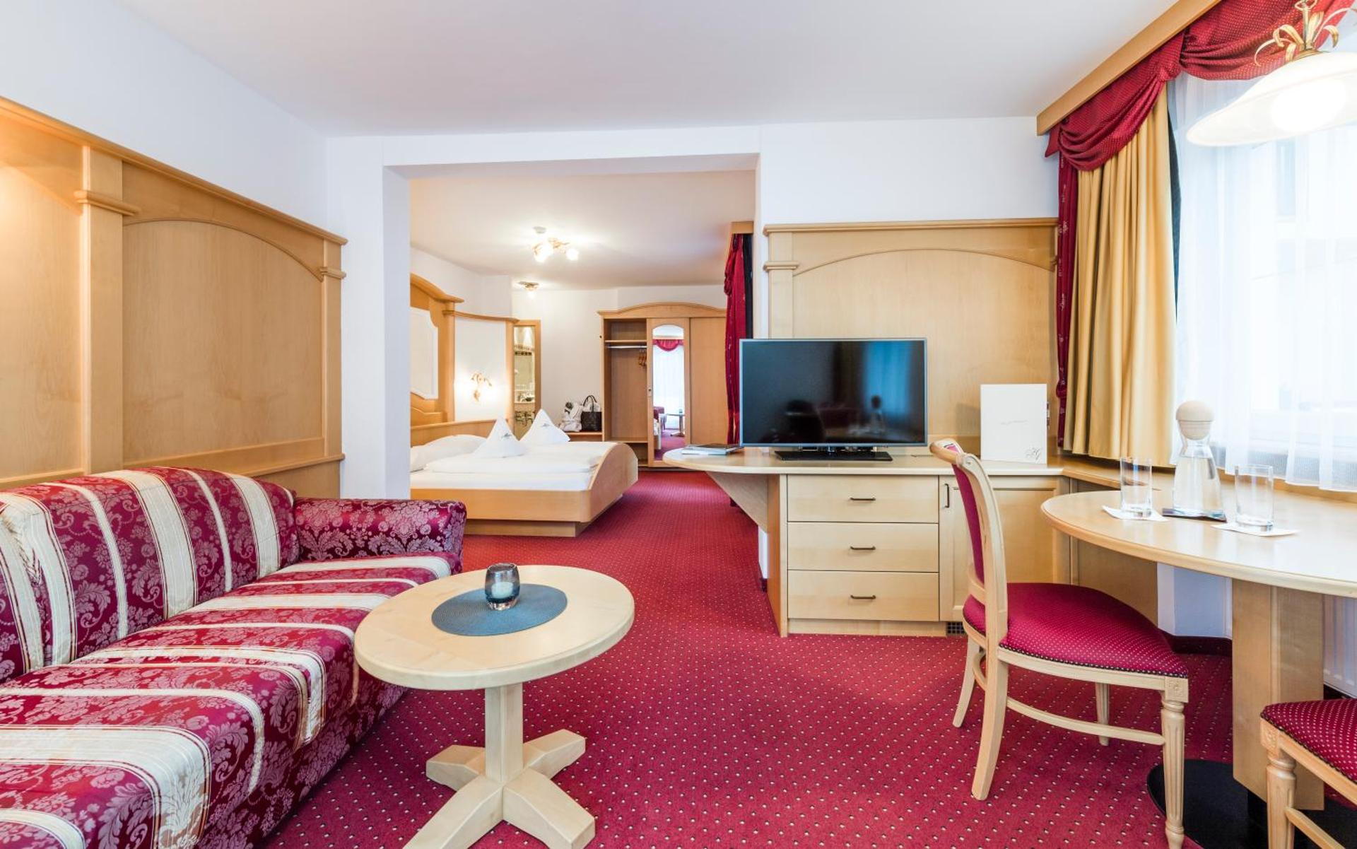 Photo of the whole room