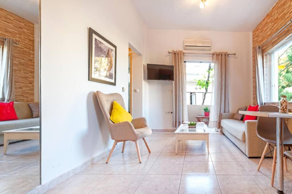 jenny's flat near the sea