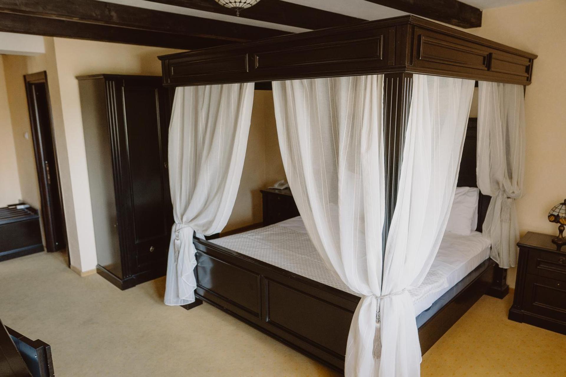 King Room with Balcony