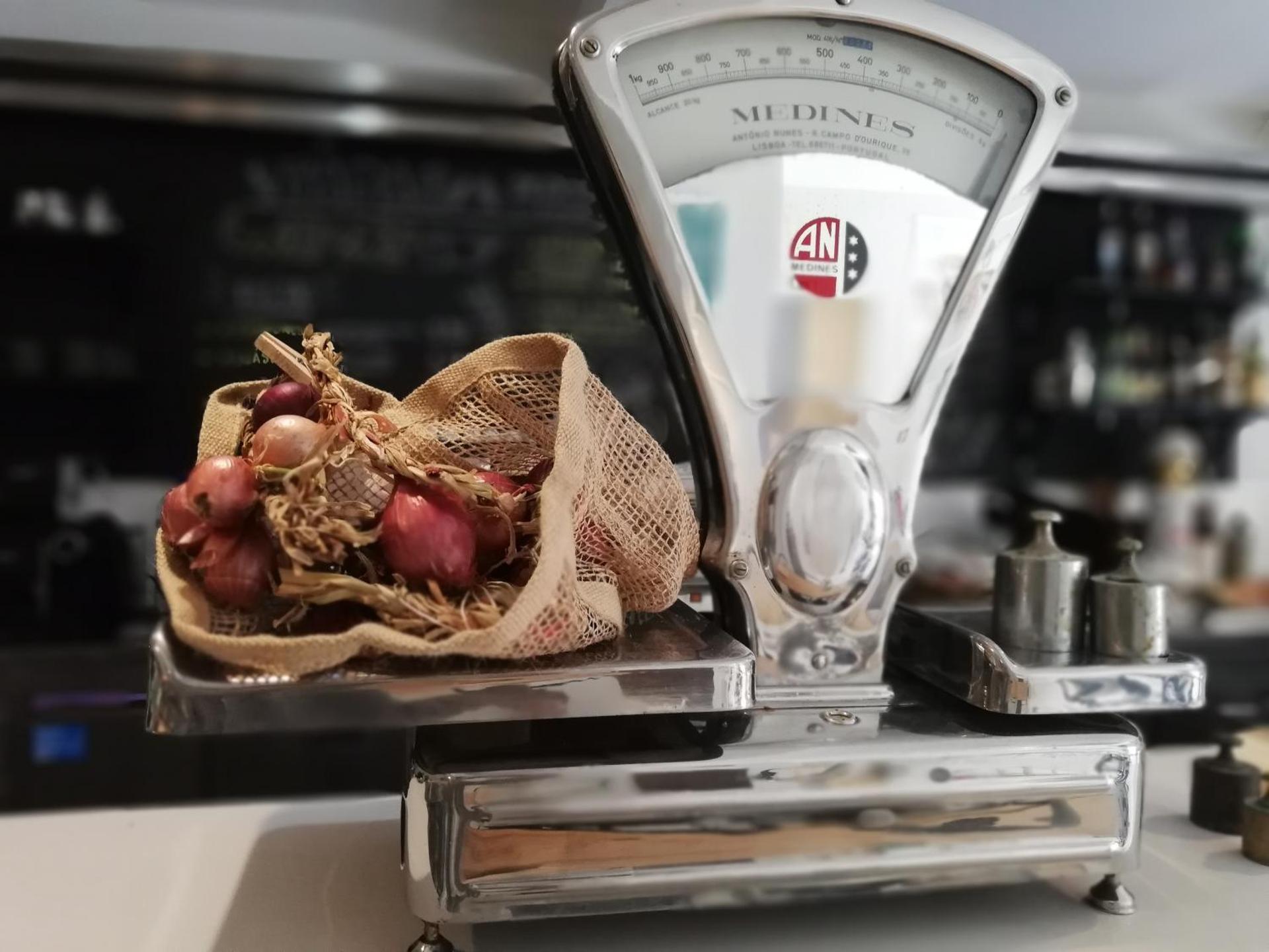 O VIOLAS - Art Coffee & Guesthouse