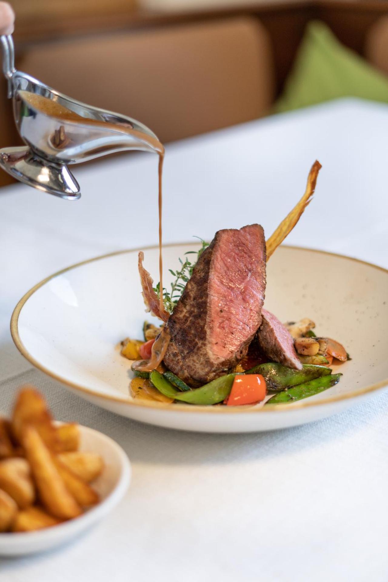 Restaurant/places to eat