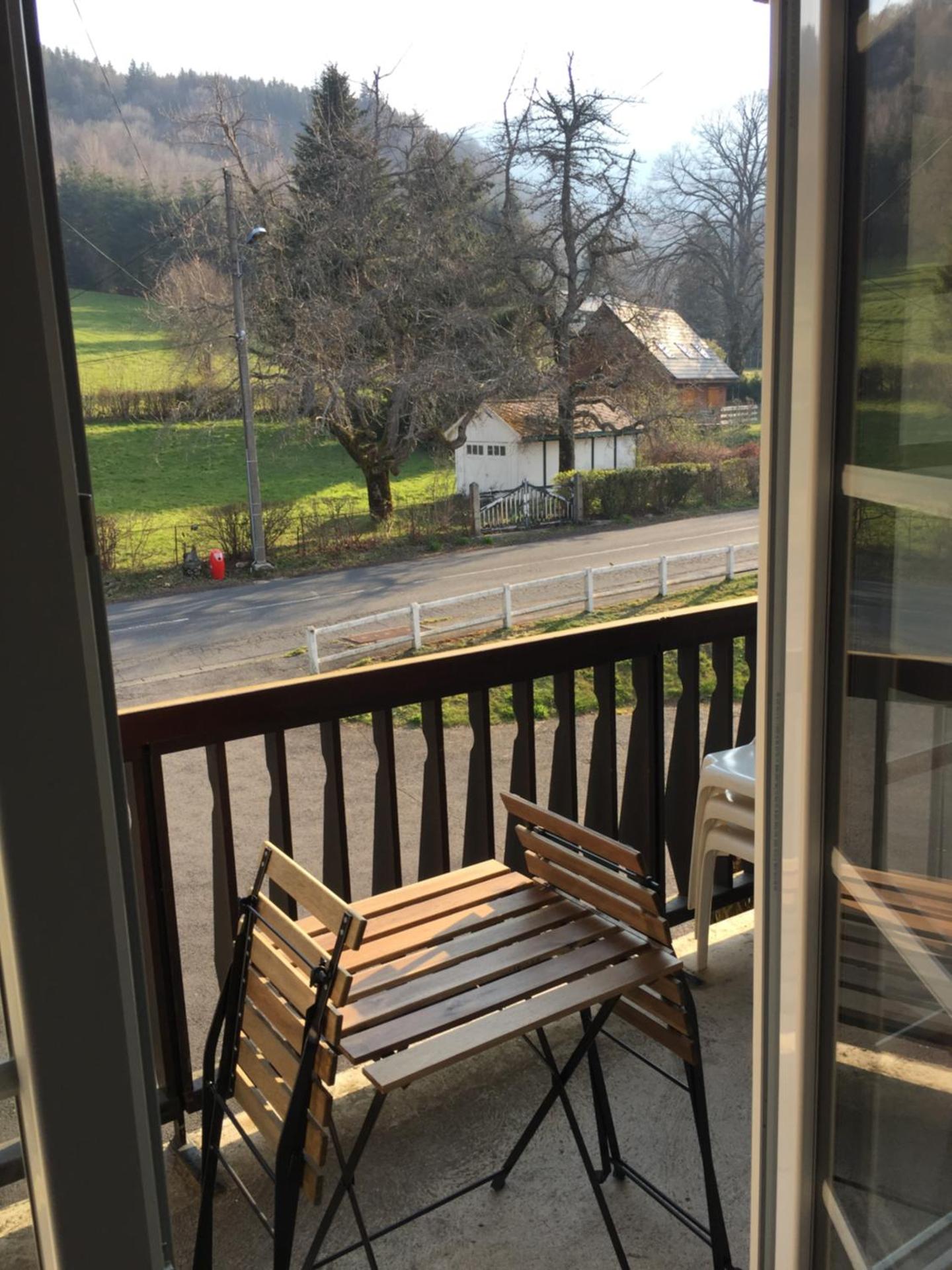 Studio rénové résidence privé proche de toutes commodités et loisirs, Place parking inclus