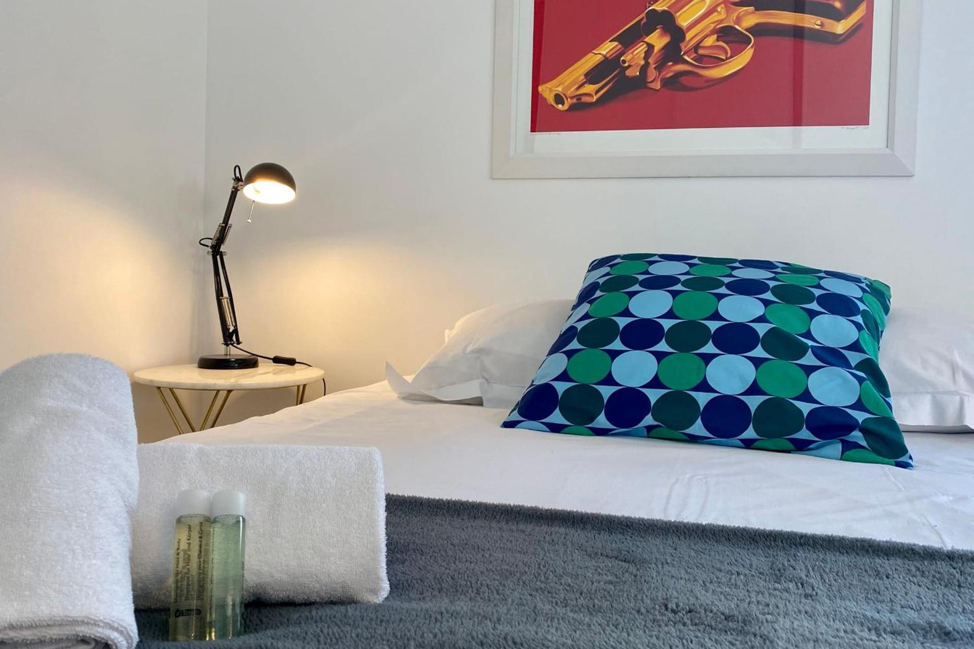 Le Triangle d'Or - 1 bedroom apartment with terrace