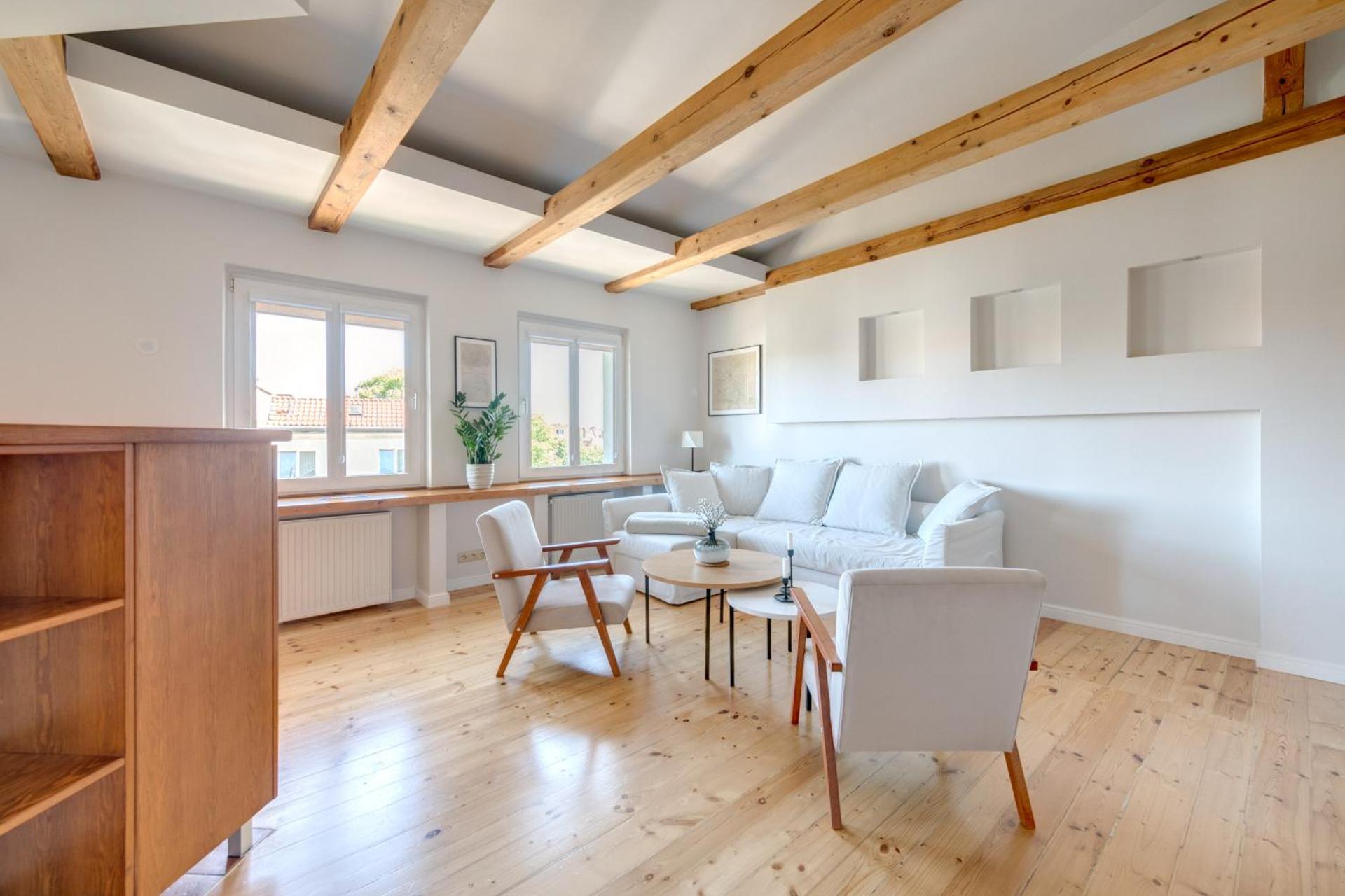 DR Apartments - Bandera