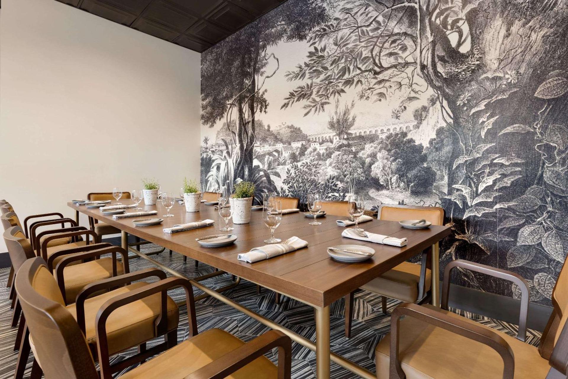 Restaurant/places to eat