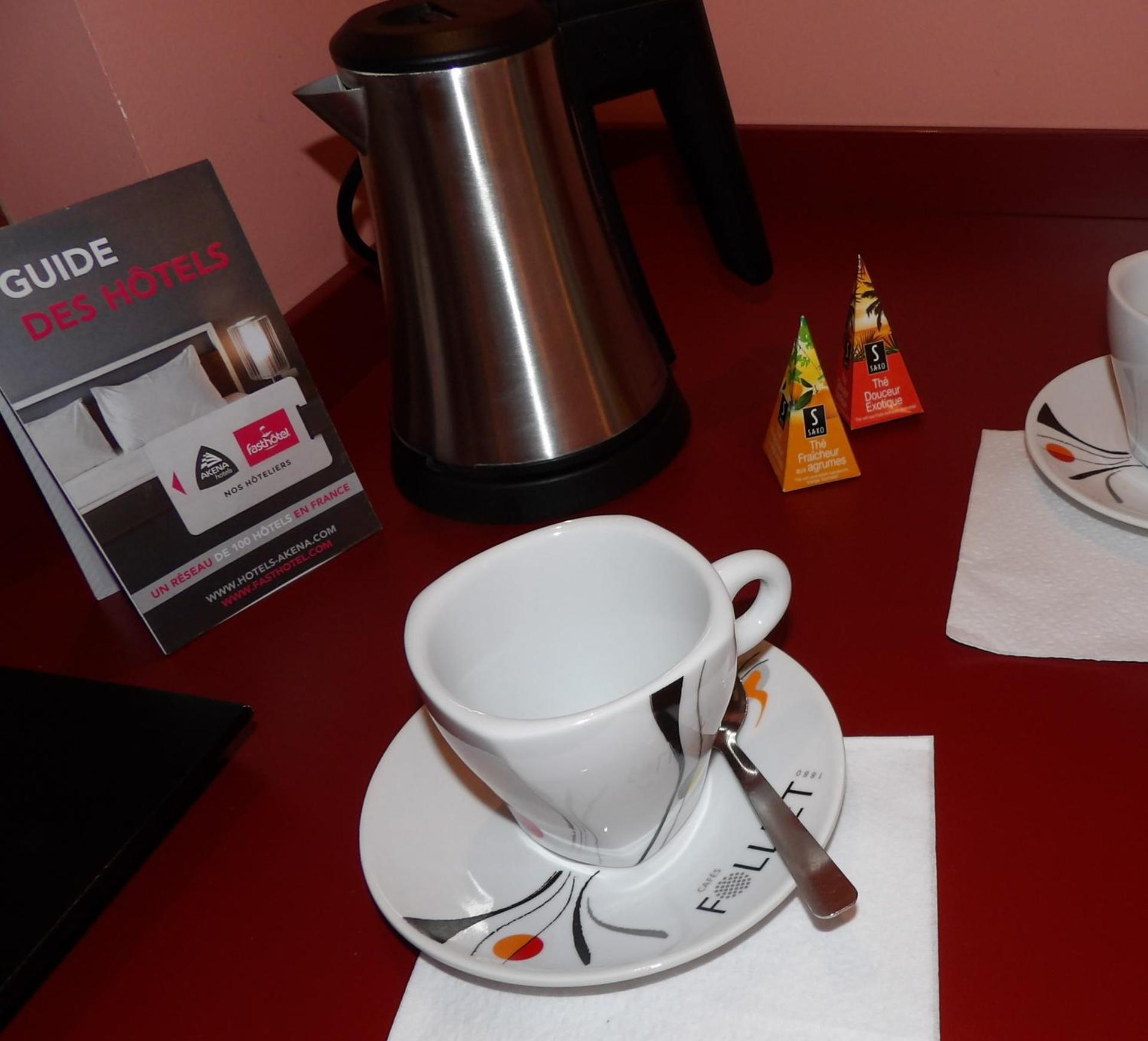 Coffee/tea facilities