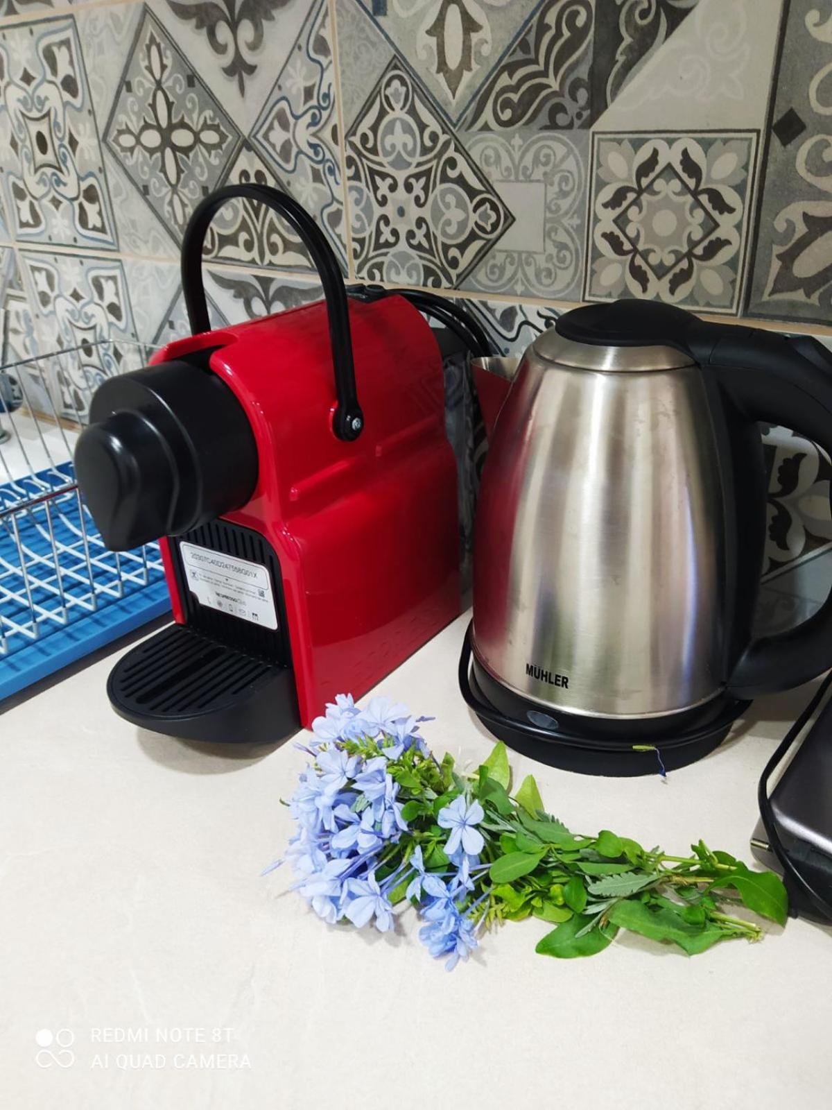 Coffee/tea facilities