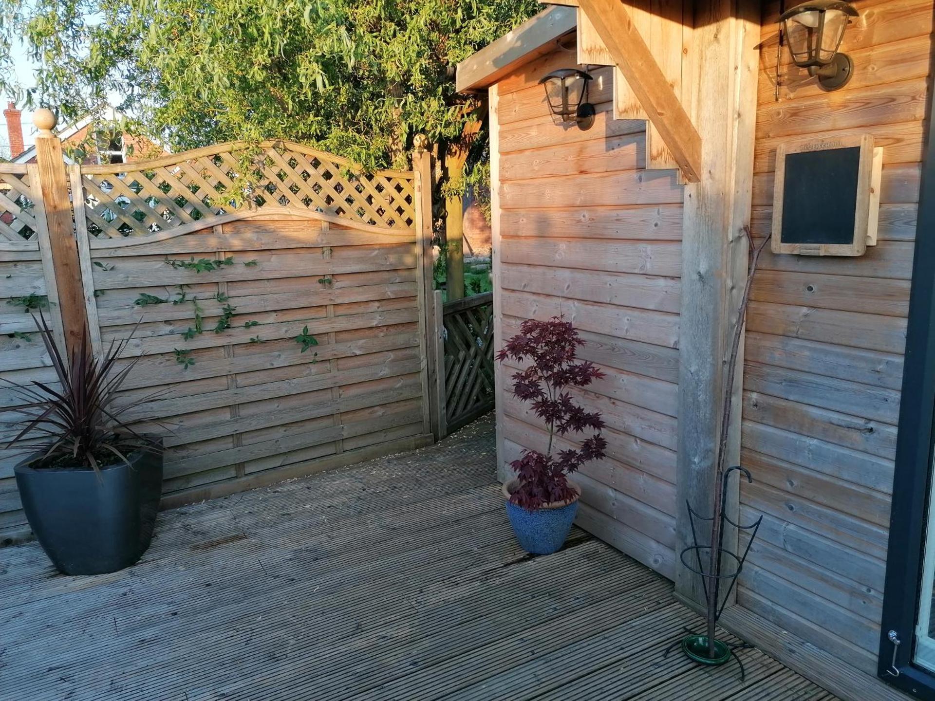 Crown Cabin Wiltshire near Longleat and Bath